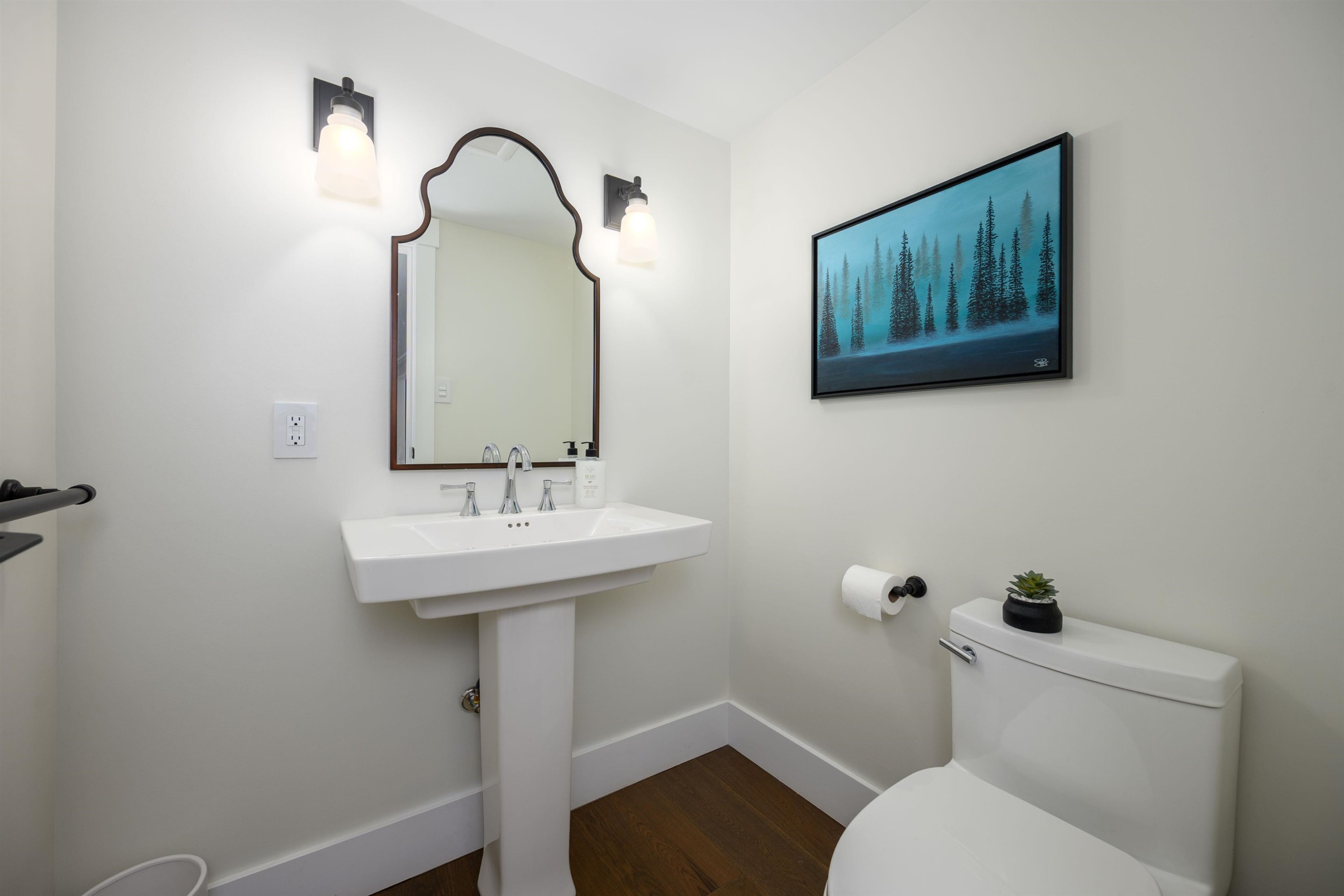 5544 Woodchuck Place, North Vancouver, BC