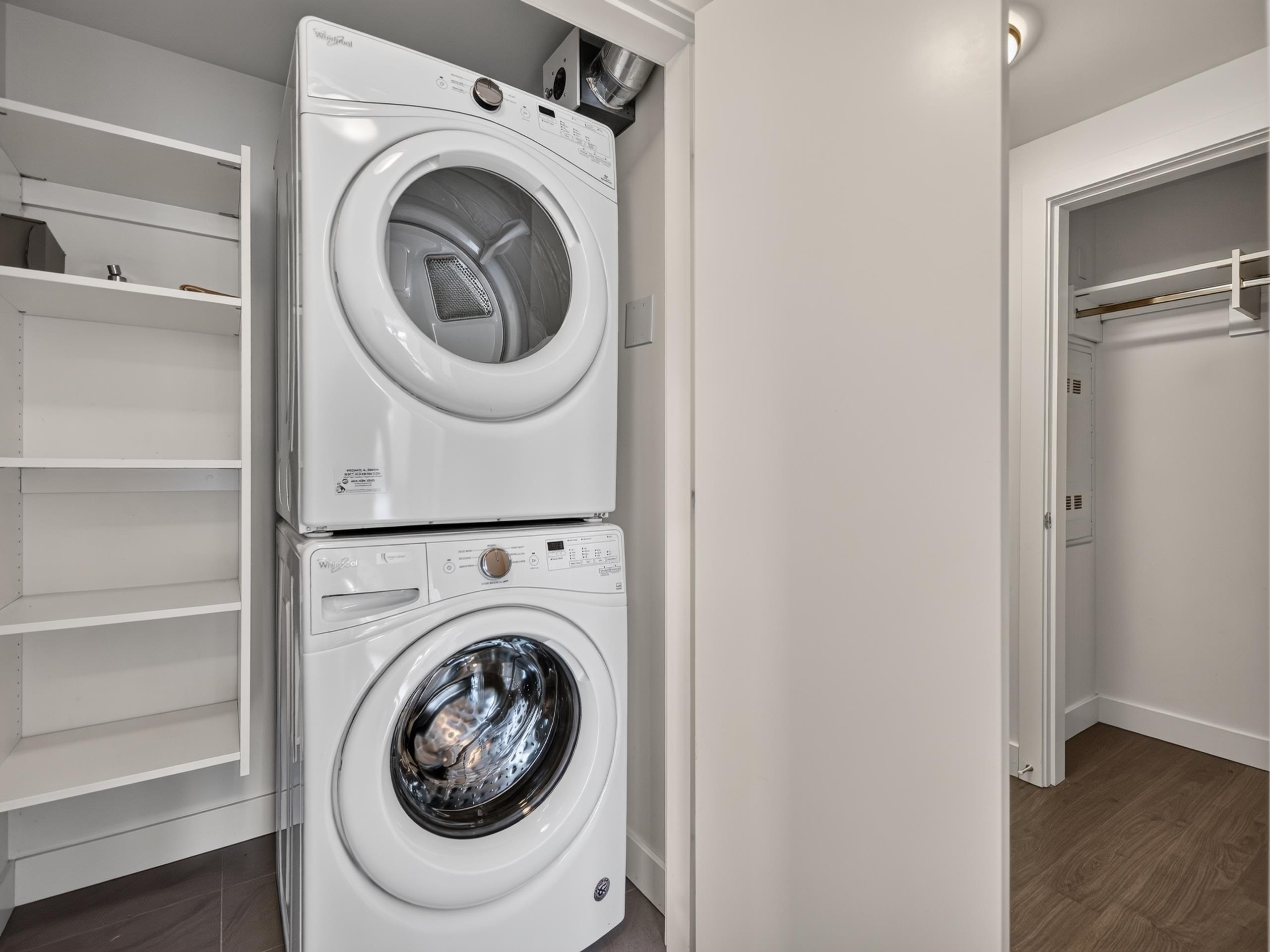 1102-8538 River District Crossing, Vancouver, BC