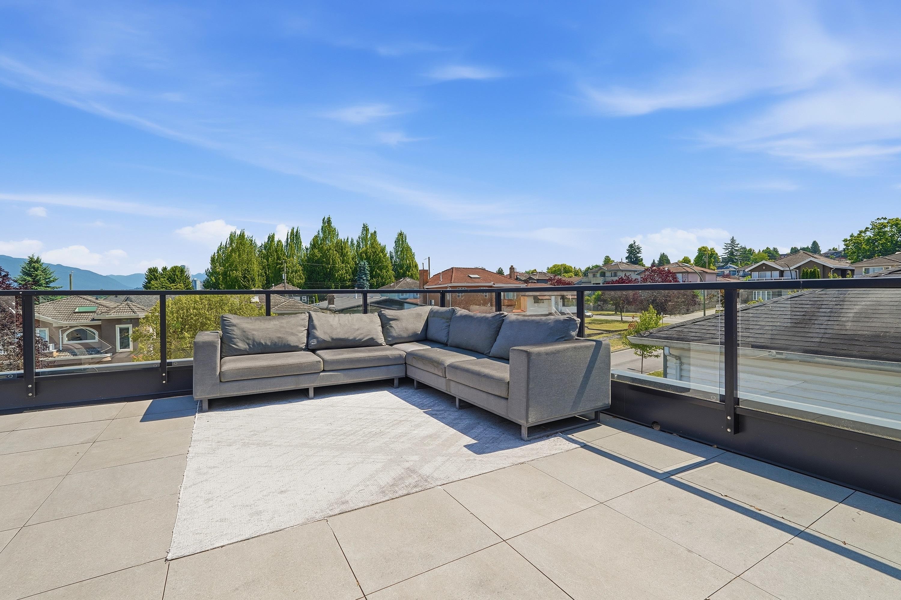 3287 Matapan Crescent, Vancouver, BC - Outdoor