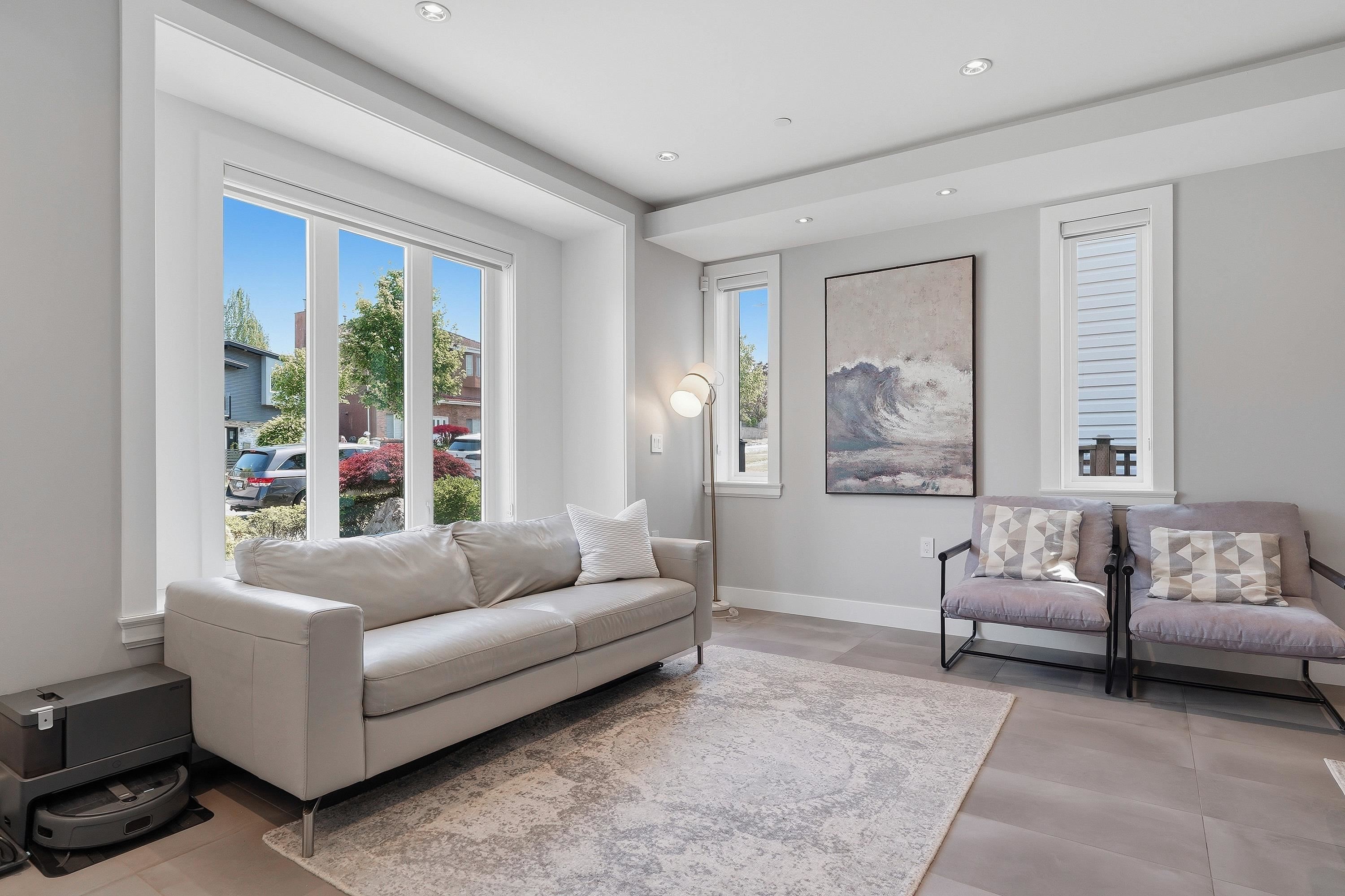3287 Matapan Crescent, Vancouver, BC - Indoor Photo Showing Living Room