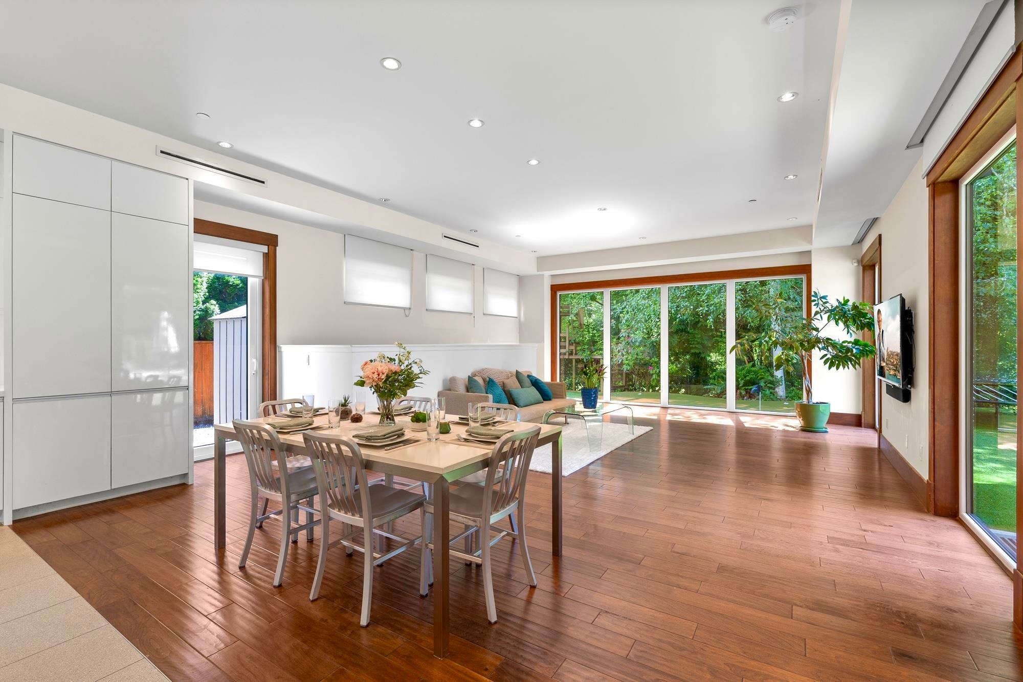 388 Hidhurst Place, West Vancouver, BC