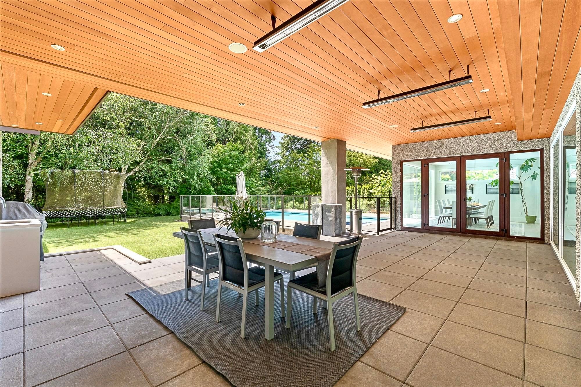 388 Hidhurst Place, West Vancouver, BC