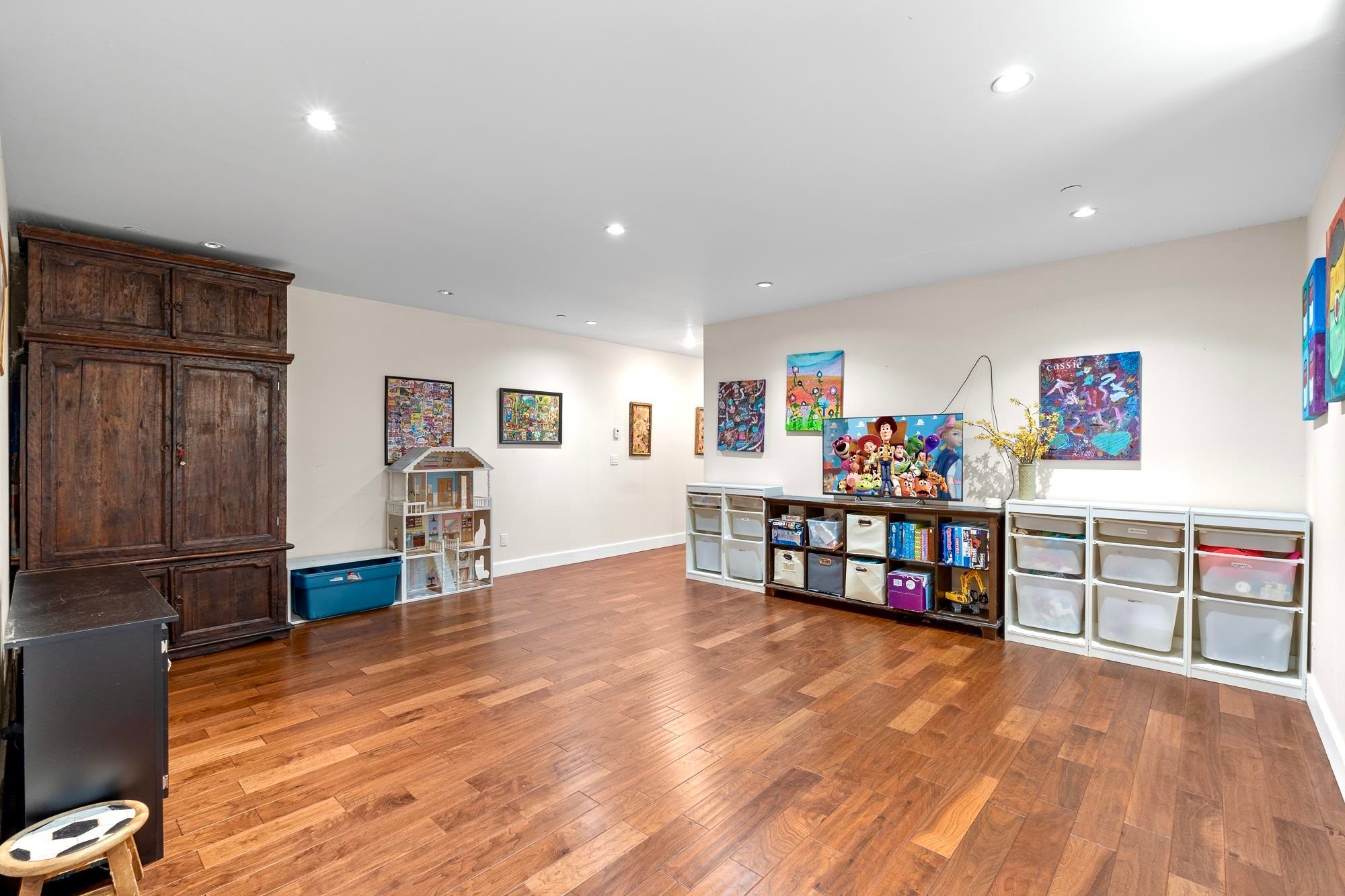 388 Hidhurst Place, West Vancouver, BC