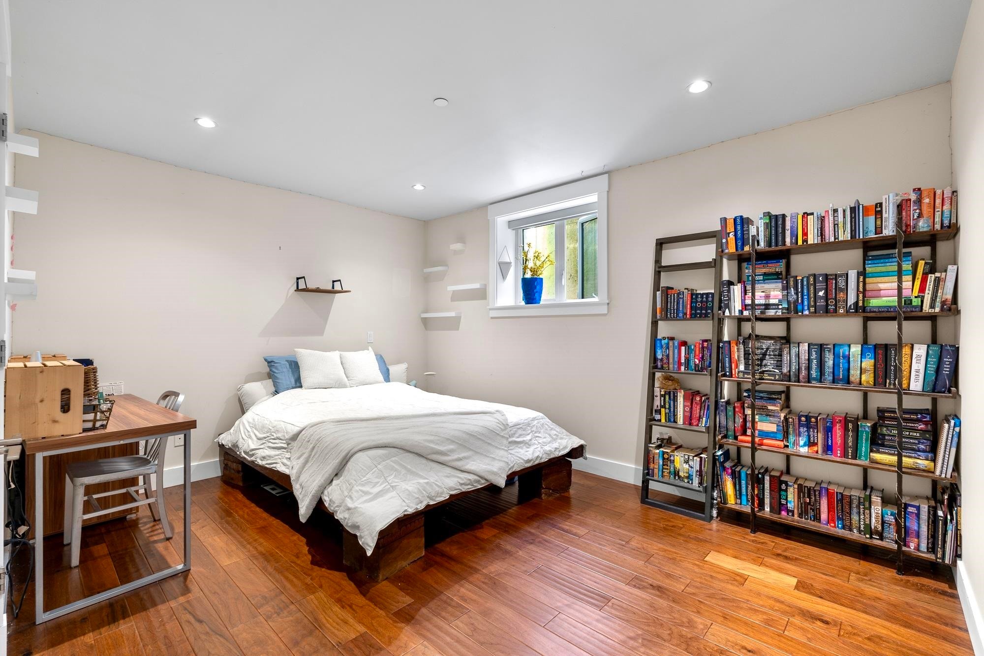 388 Hidhurst Place, West Vancouver, BC
