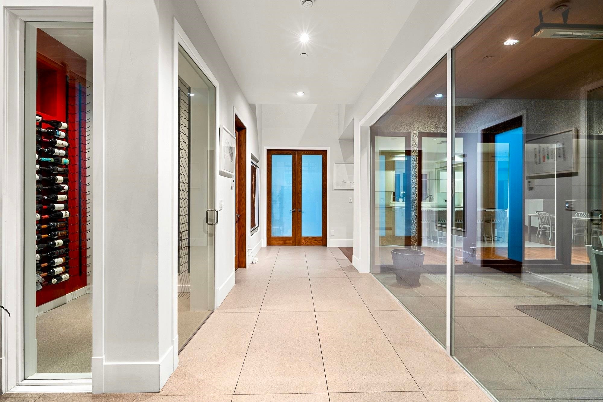 388 Hidhurst Place, West Vancouver, BC