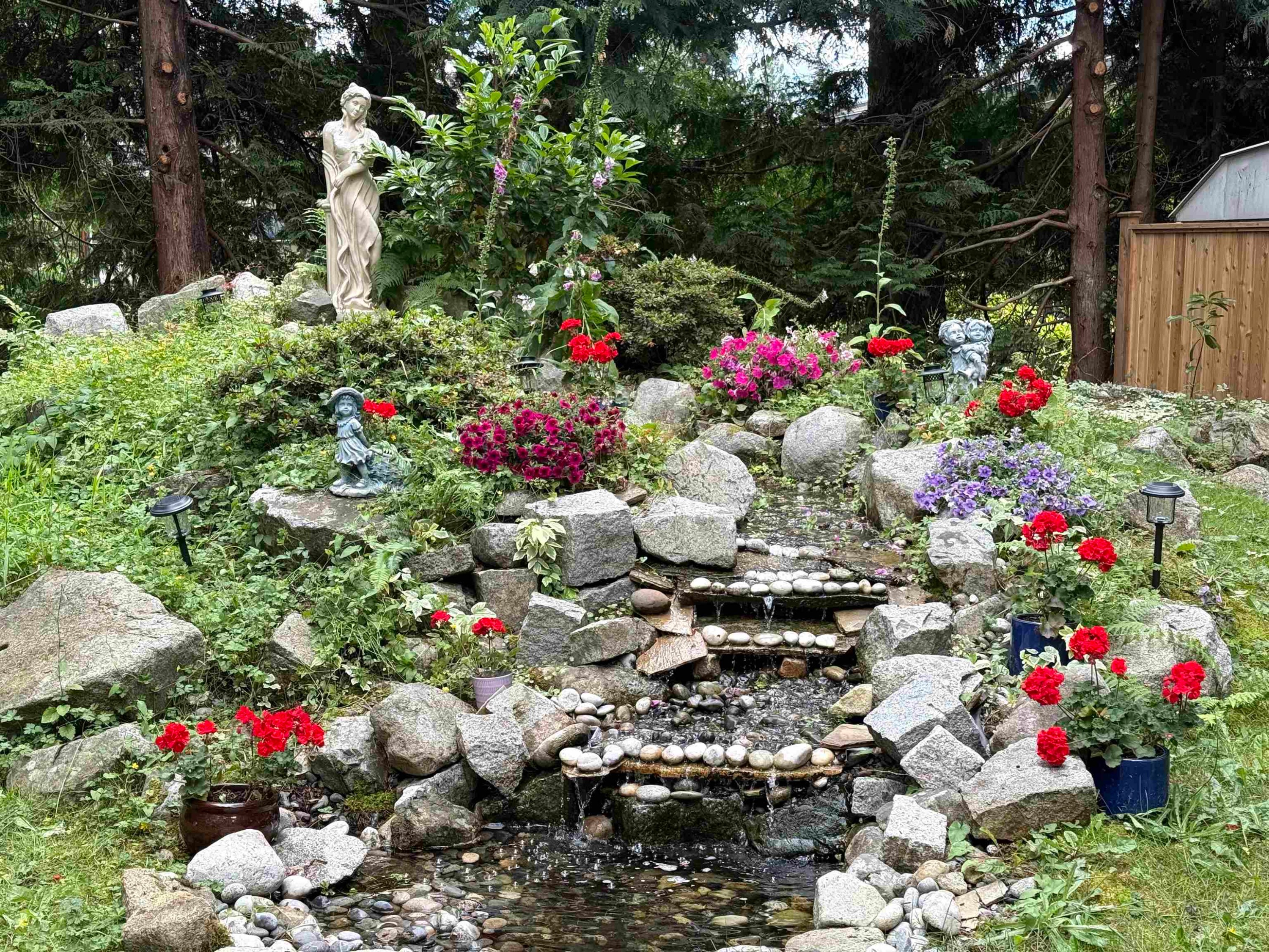 1017 Canyon Boulevard, North Vancouver, BC
