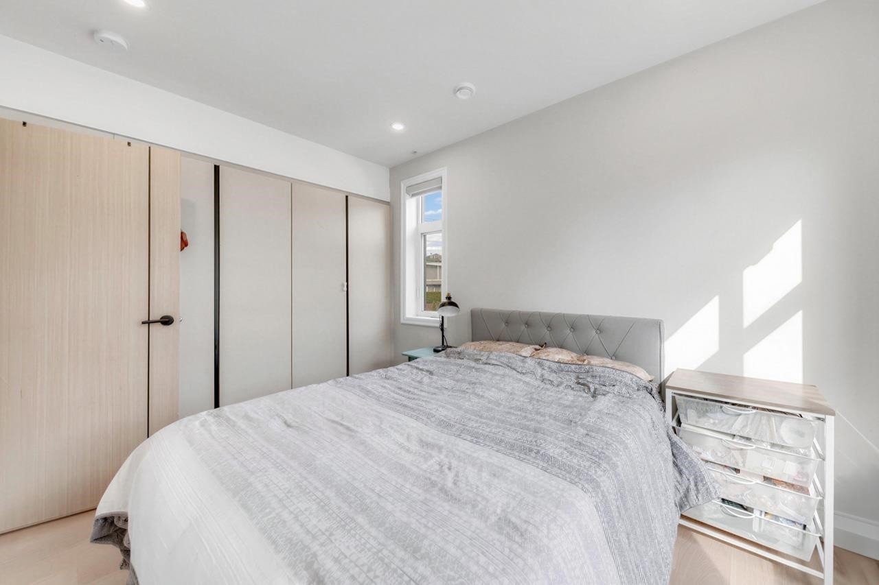 7709 Granville Street, Vancouver, BC