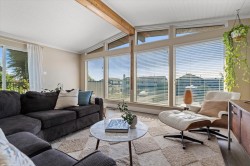 18844 120b Avenue Pitt Meadows, BC V3Y 1W2