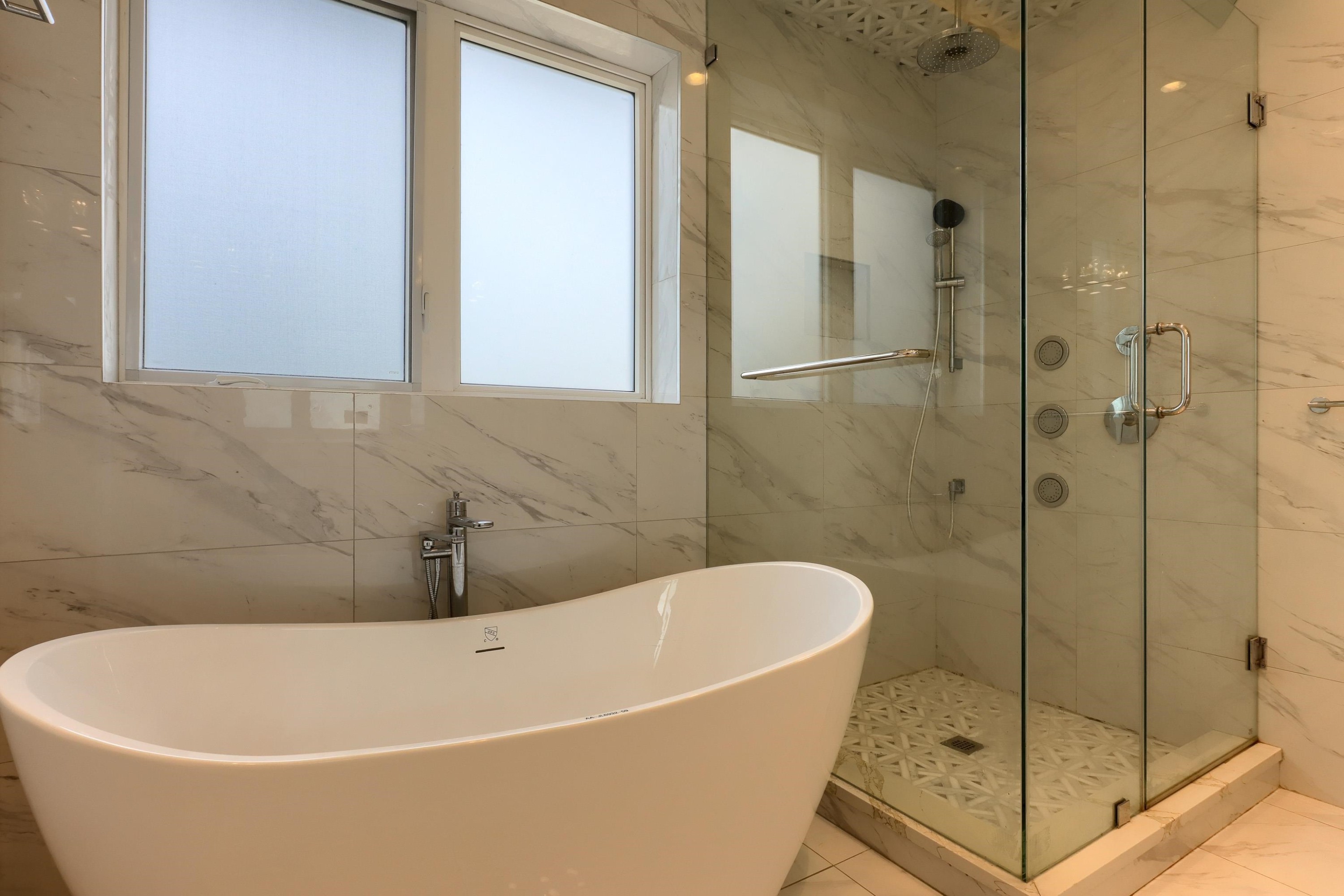 4820 Fortune Avenue, Richmond, BC - Indoor Photo Showing Bathroom