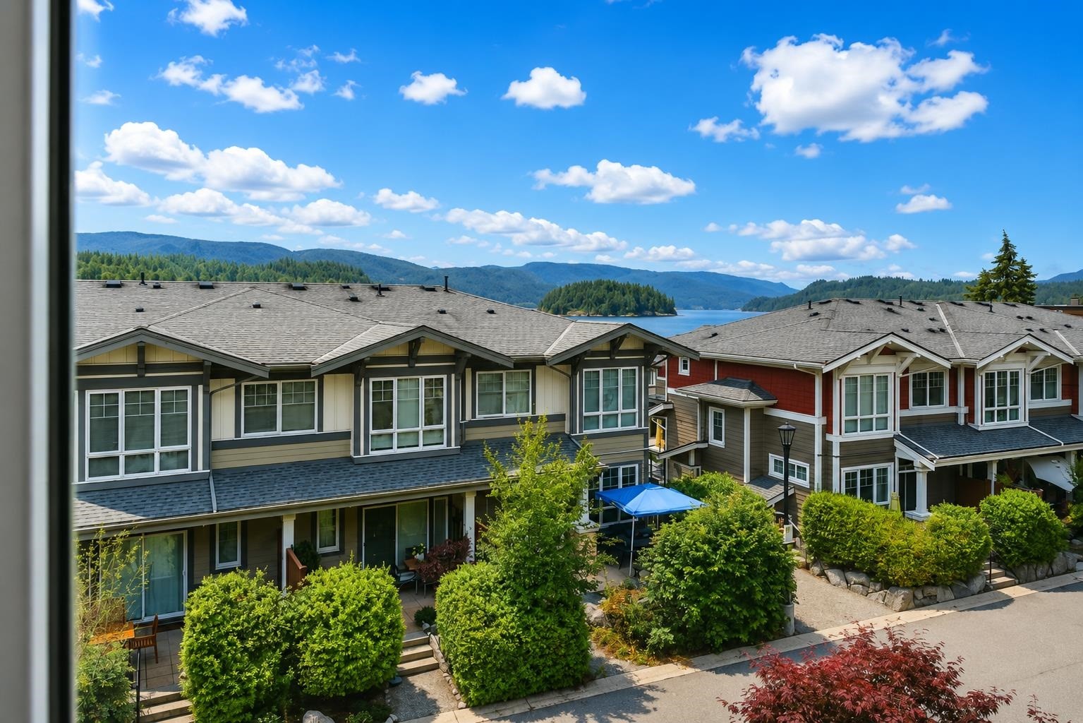 5964 Oldmill Lane, Sechelt, BC