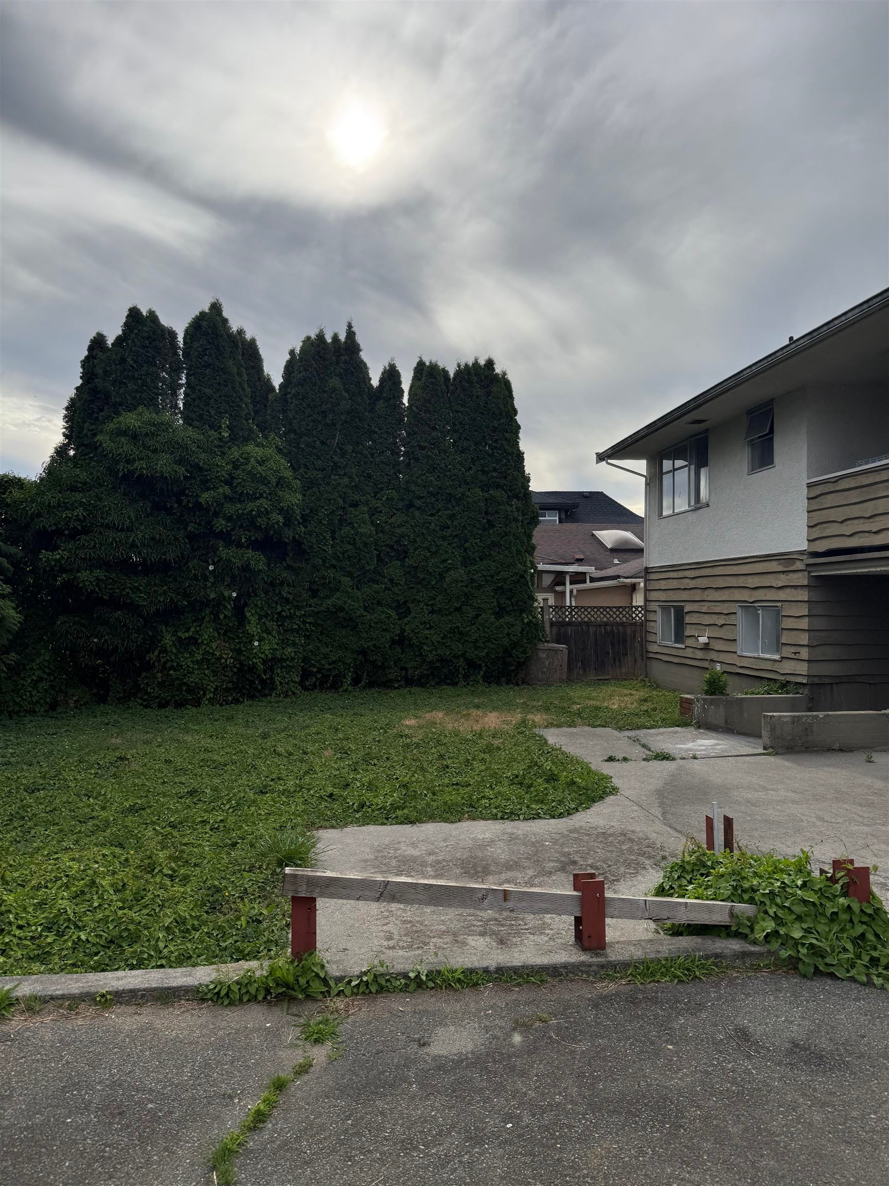 11220 King Road, Richmond, BC