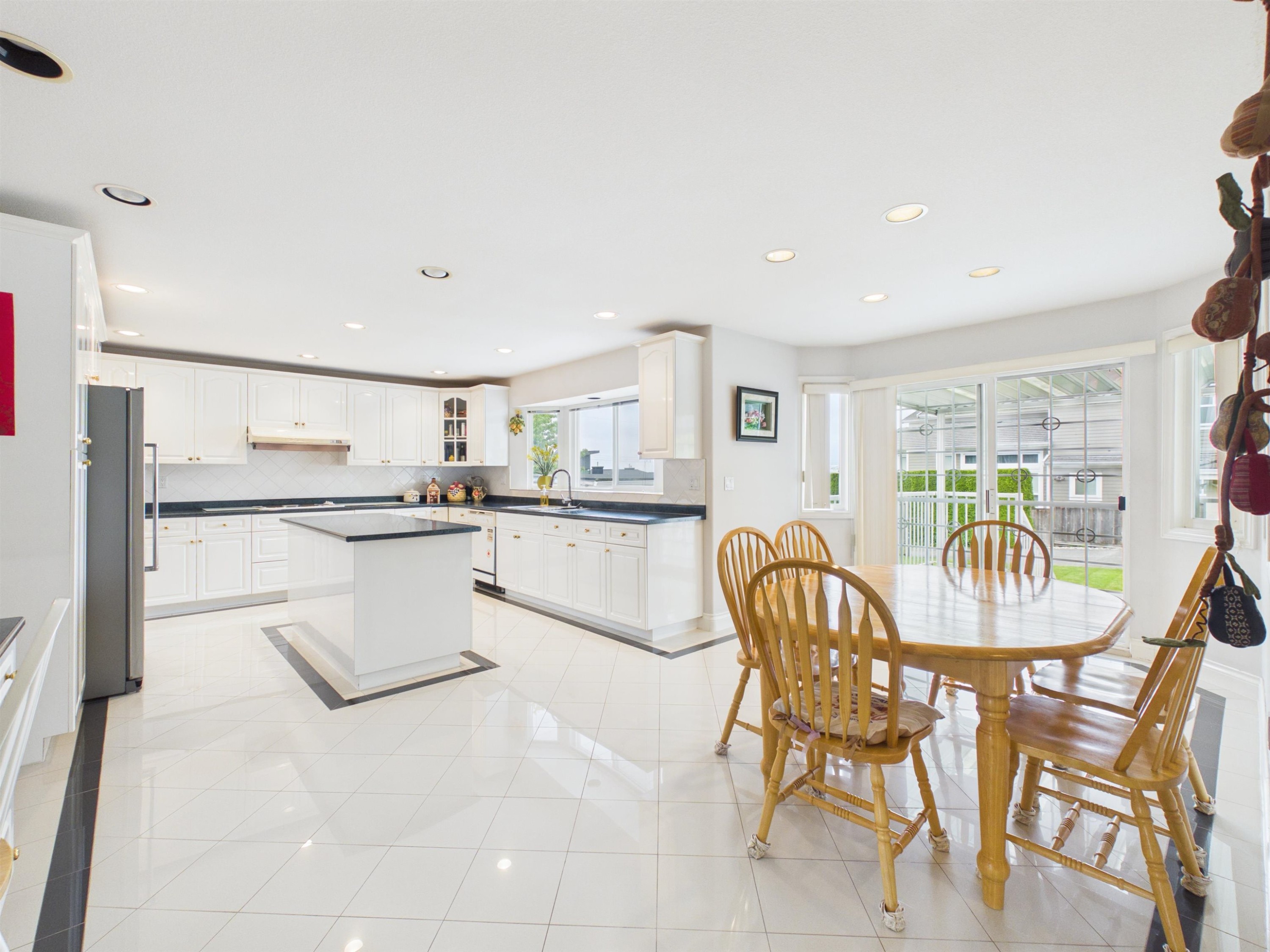 7969 Macpherson Avenue, Burnaby, BC