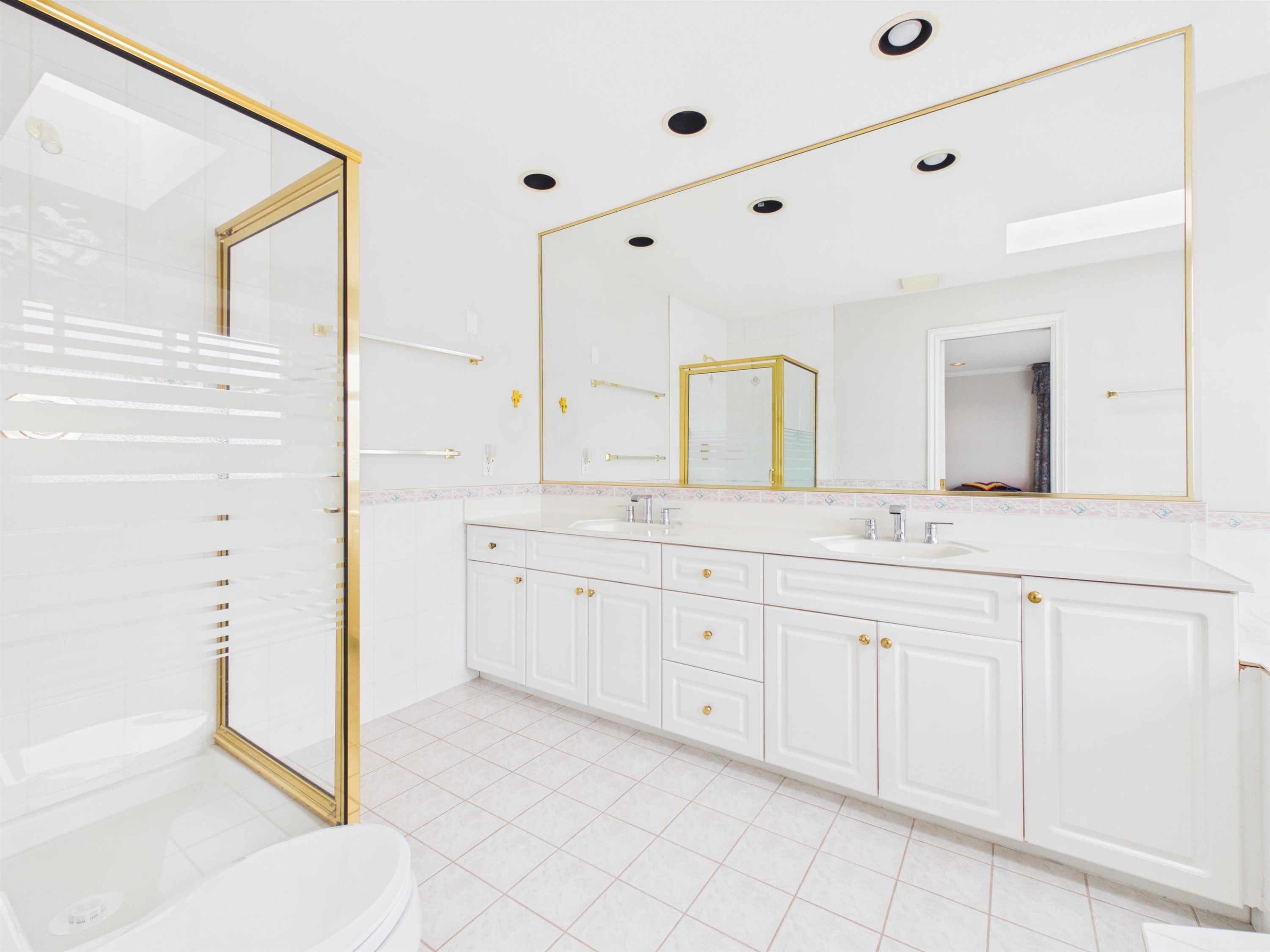 7969 Macpherson Avenue, Burnaby, BC