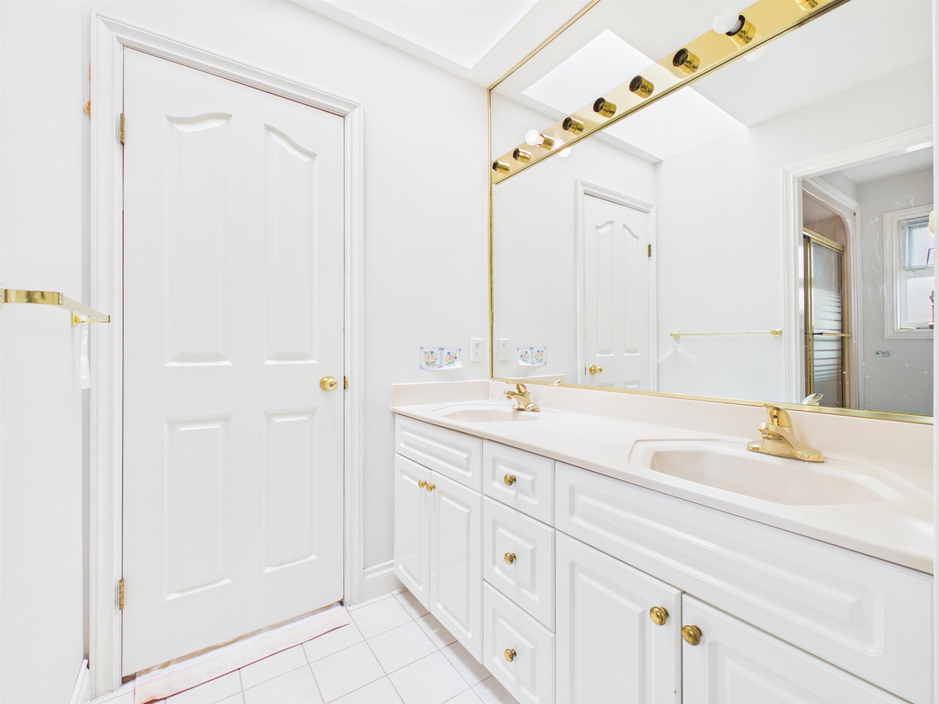 7969 Macpherson Avenue, Burnaby, BC