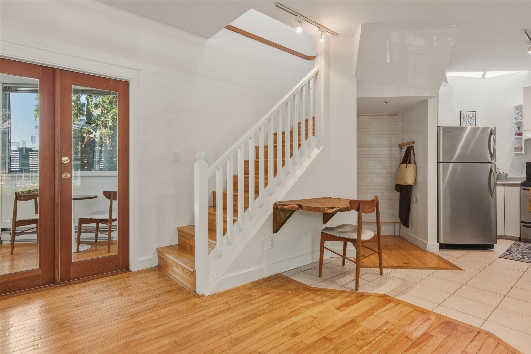 1239 22Nd Avenue E, Vancouver, BC