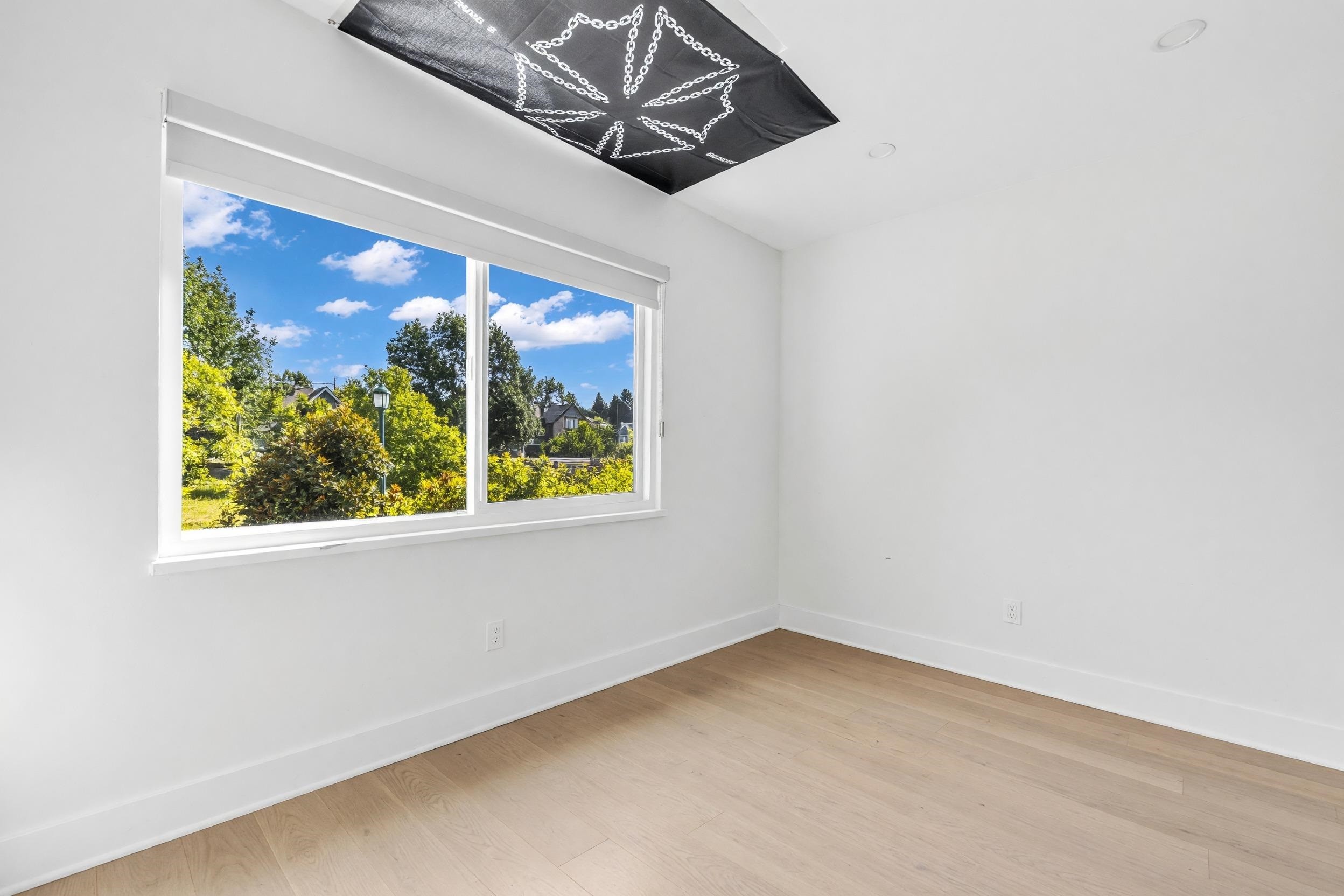 265 Keith Road E, North Vancouver, BC