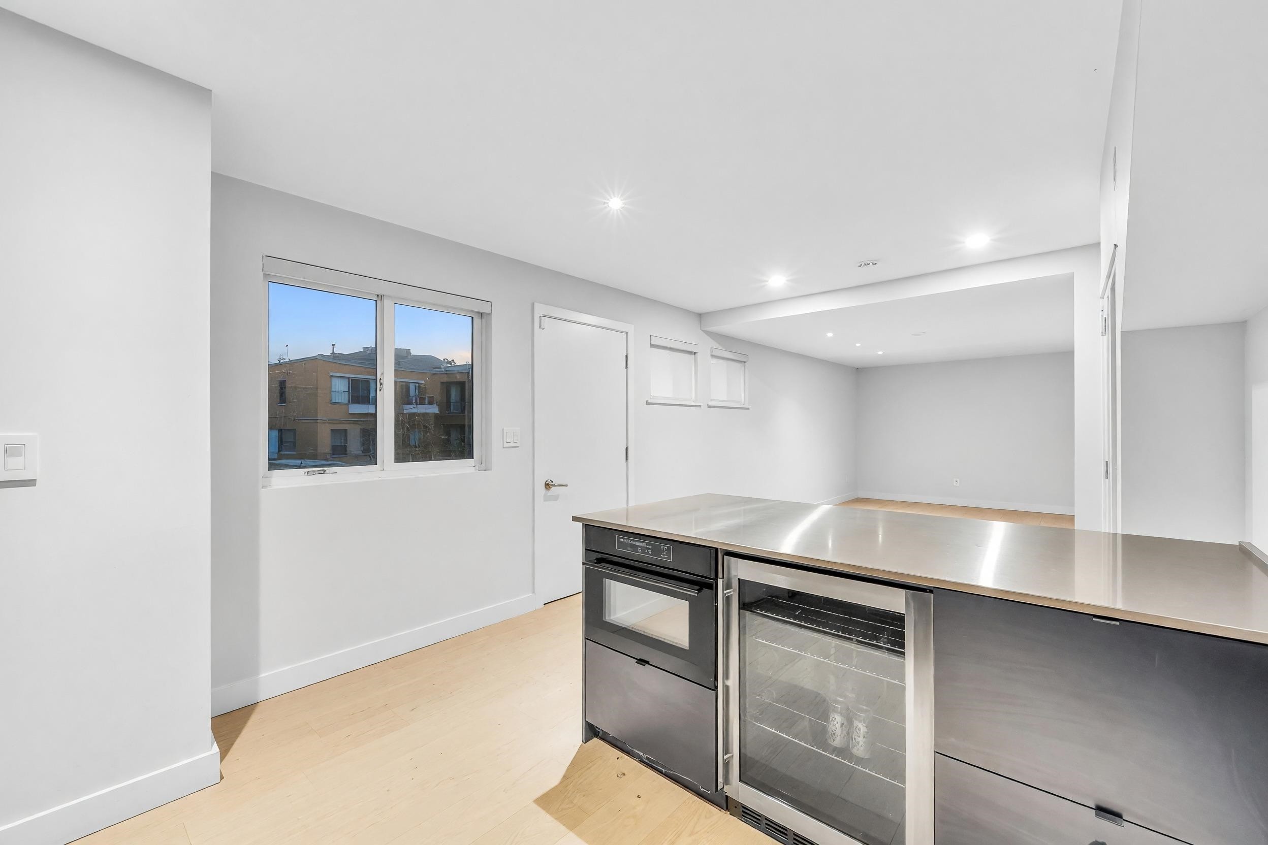 265 Keith Road E, North Vancouver, BC