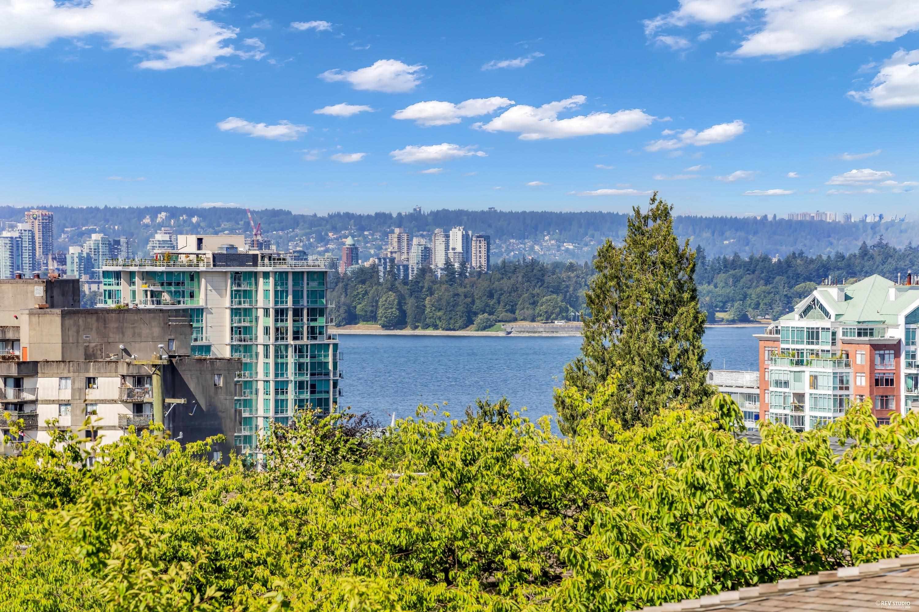 265 Keith Road E, North Vancouver, BC