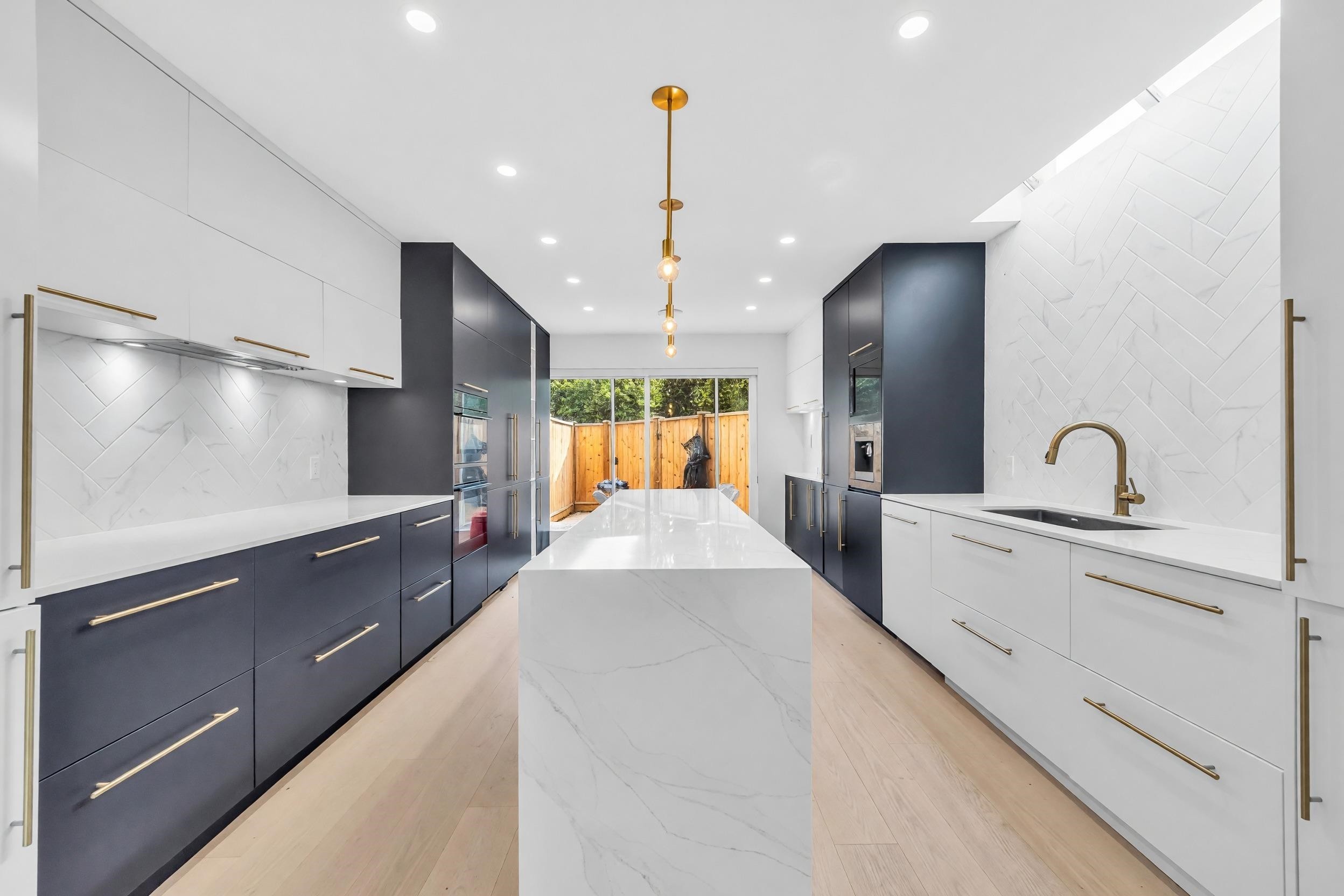 265 Keith Road E, North Vancouver, BC