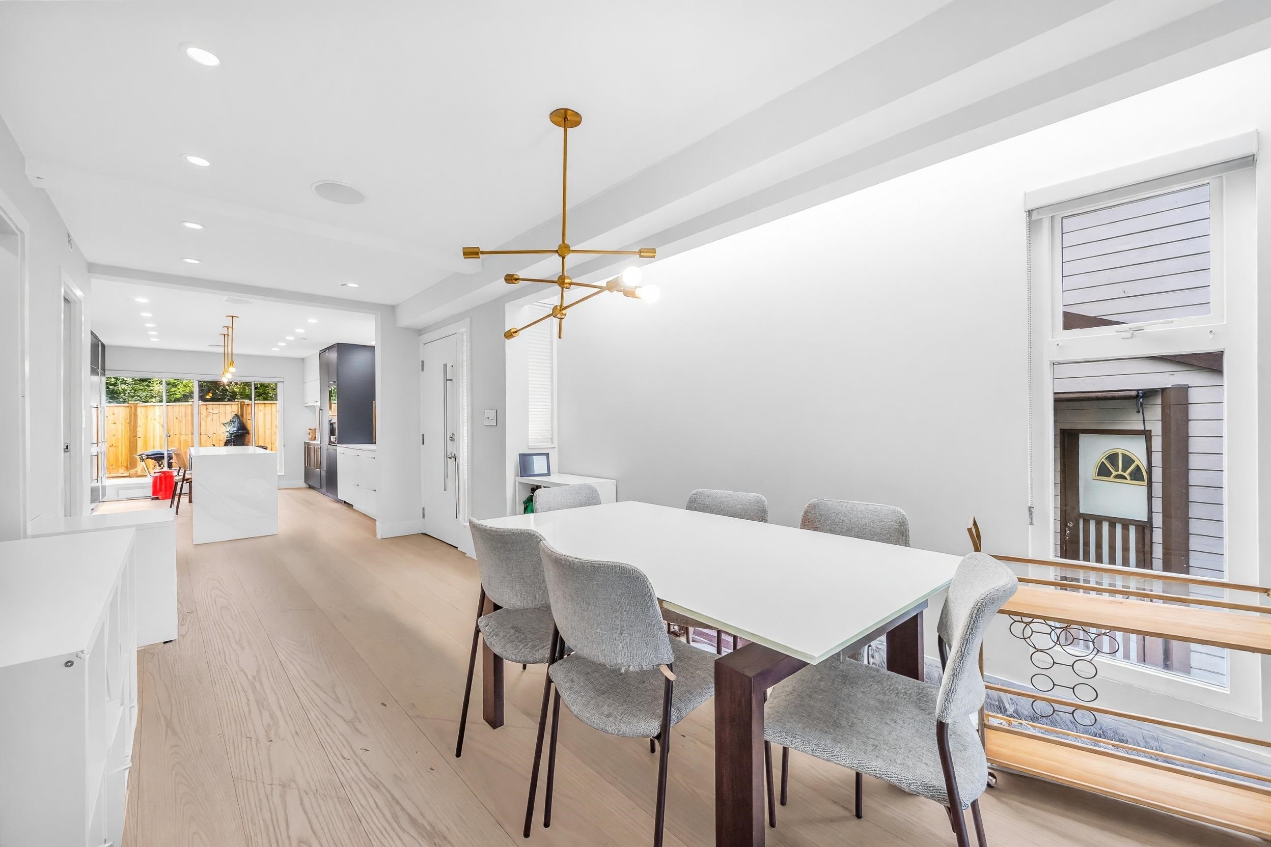 265 Keith Road E, North Vancouver, BC