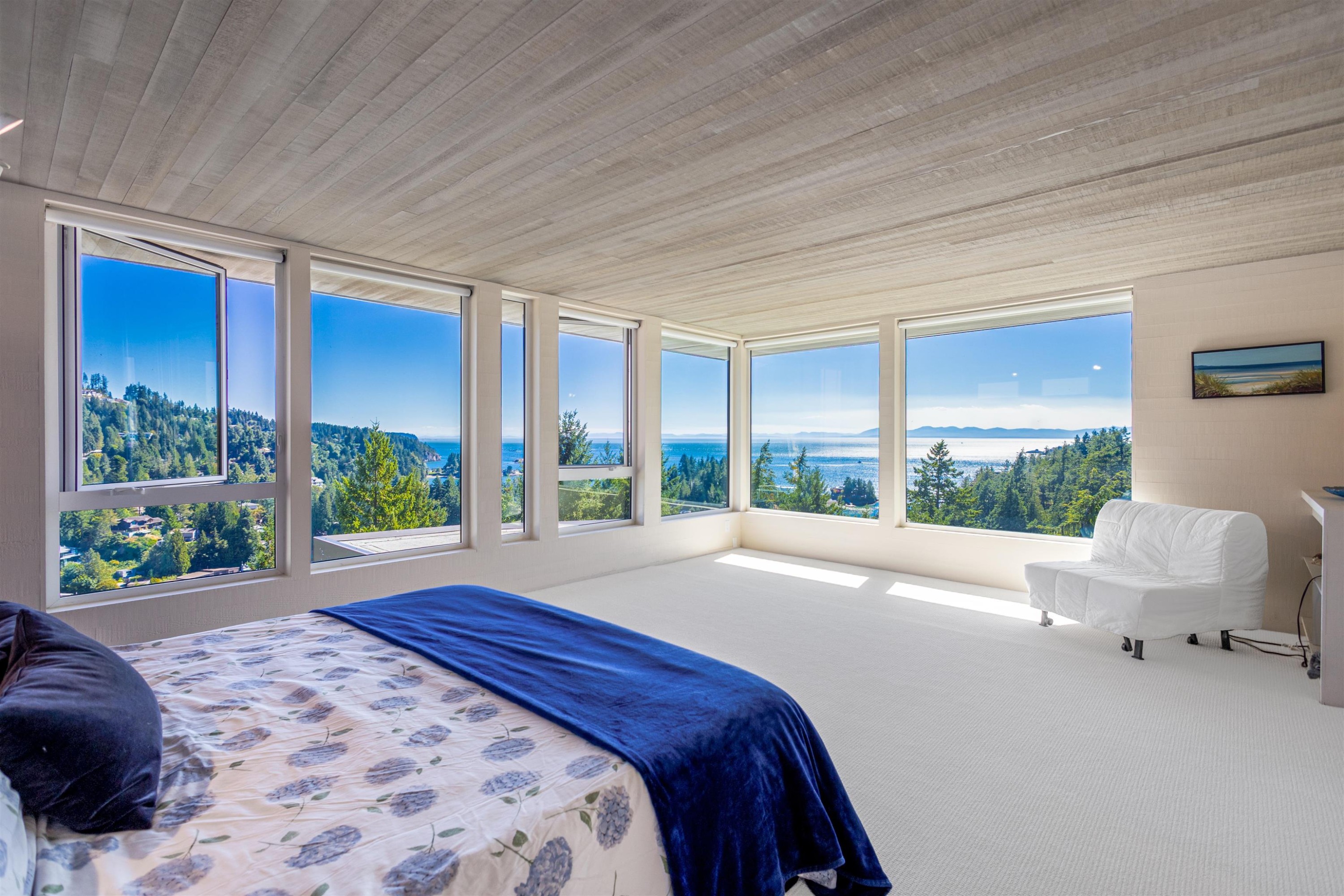 5840 Falcon Road, West Vancouver, BC