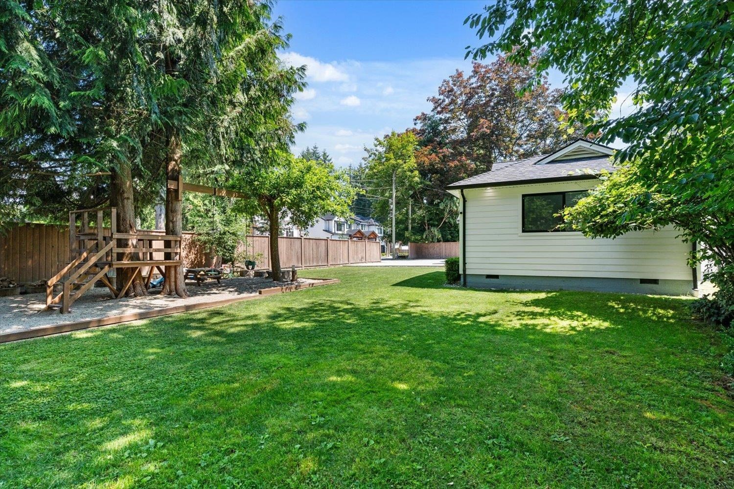 21730 River Road, Maple Ridge, BC