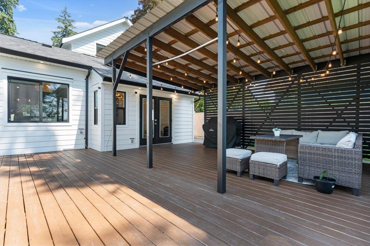 21730 River Road, Maple Ridge, BC