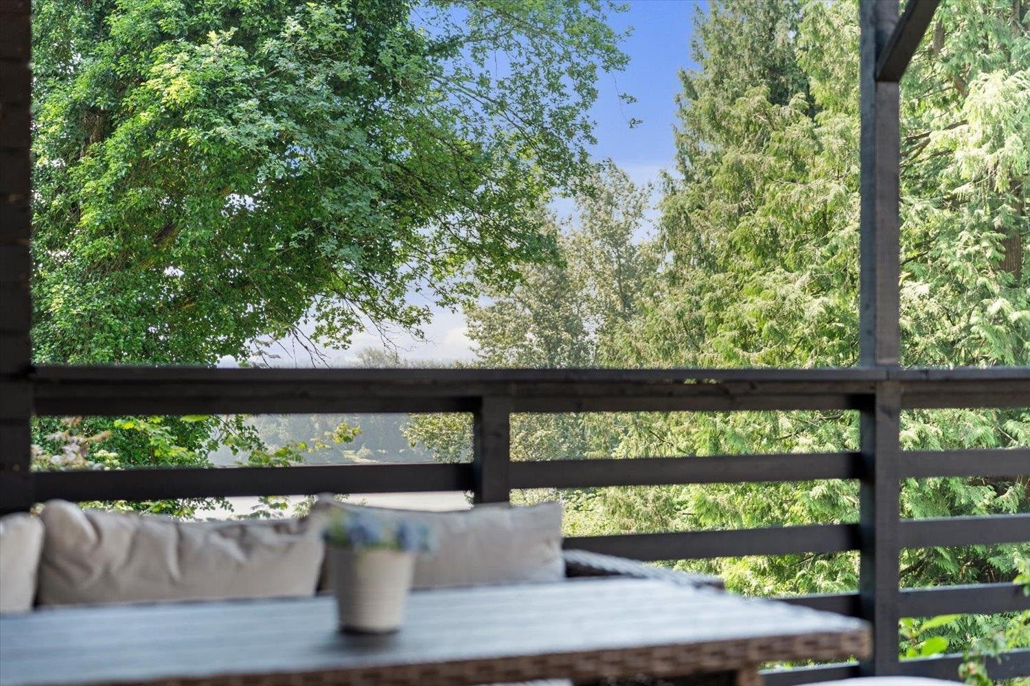 21730 River Road, Maple Ridge, BC
