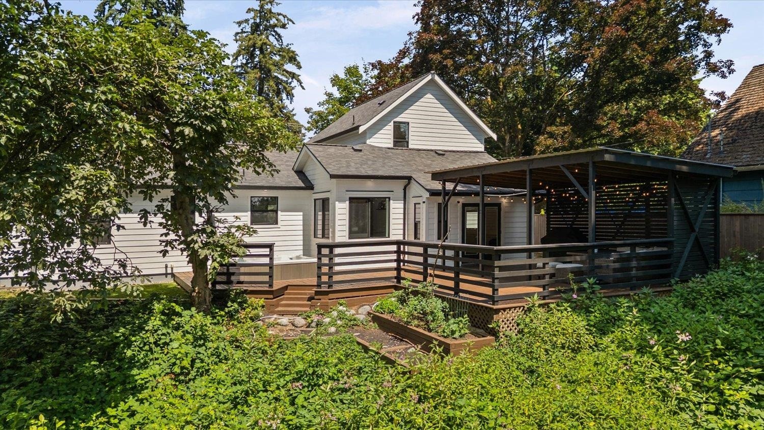 21730 River Road, Maple Ridge, BC