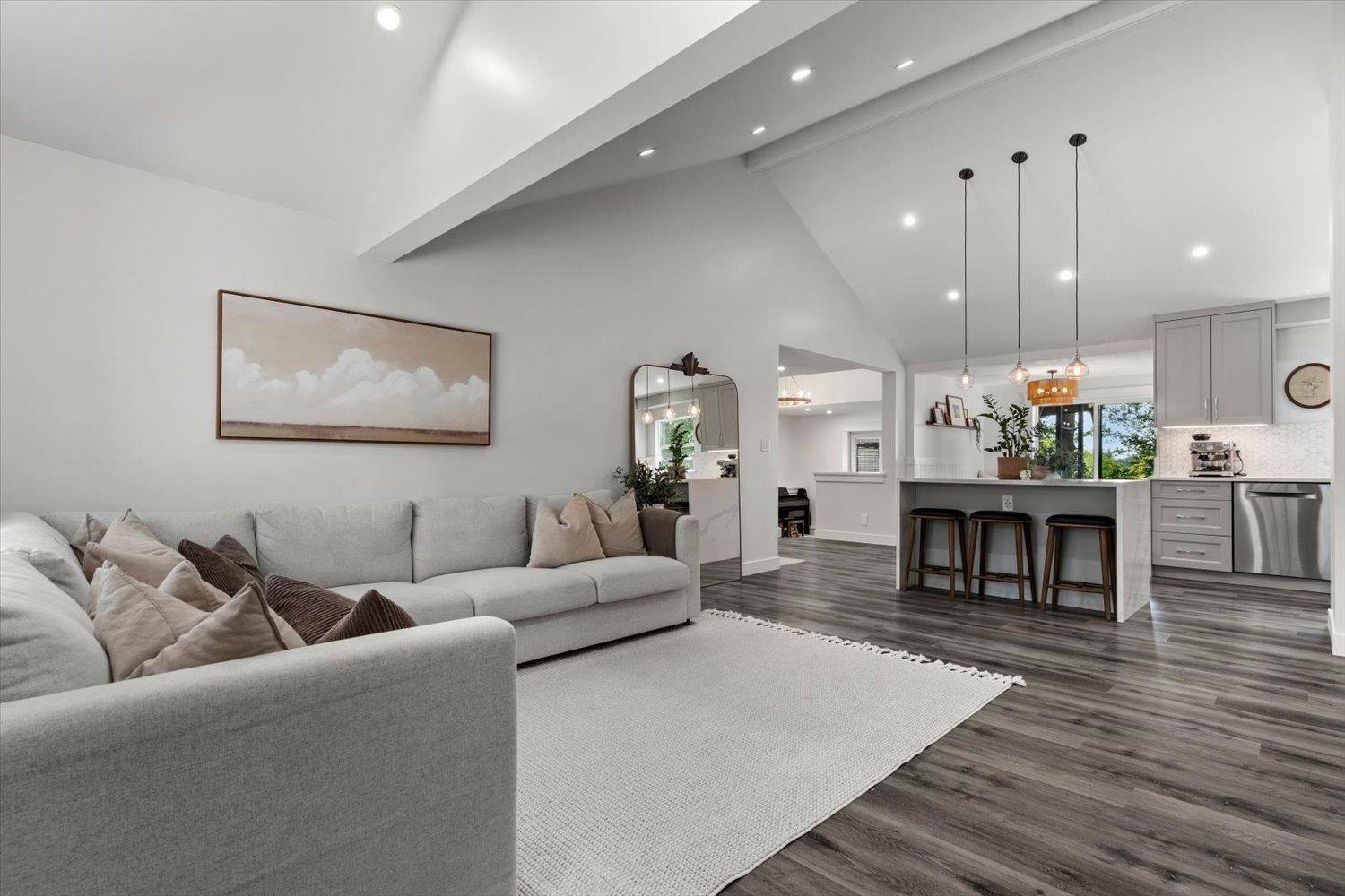 21730 River Road, Maple Ridge, BC