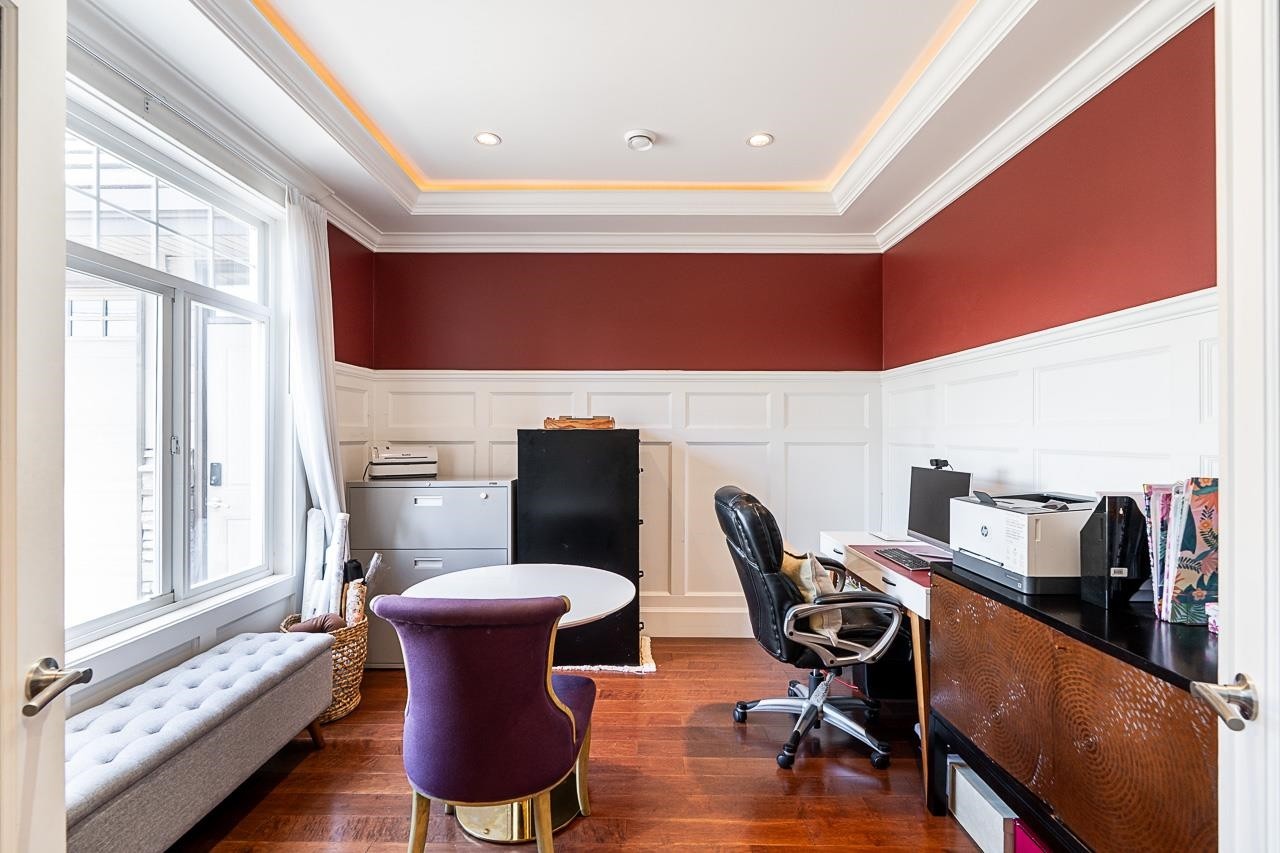 8800 Moore Road, Richmond, BC - Indoor Photo Showing Office