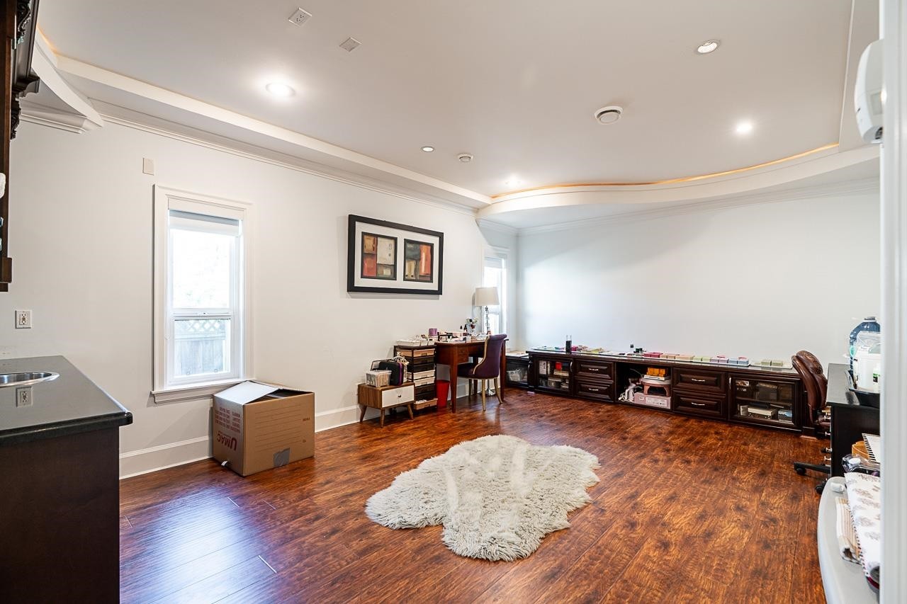 8800 Moore Road, Richmond, BC - Indoor
