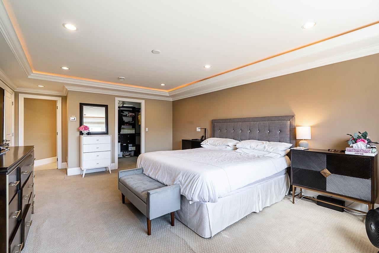 8800 Moore Road, Richmond, BC - Indoor Photo Showing Bedroom