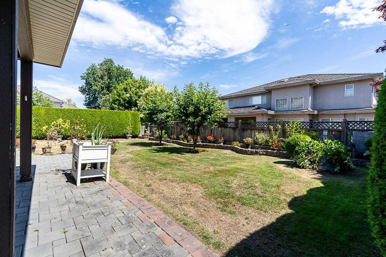 8800 Moore Road, Richmond, BC - Outdoor