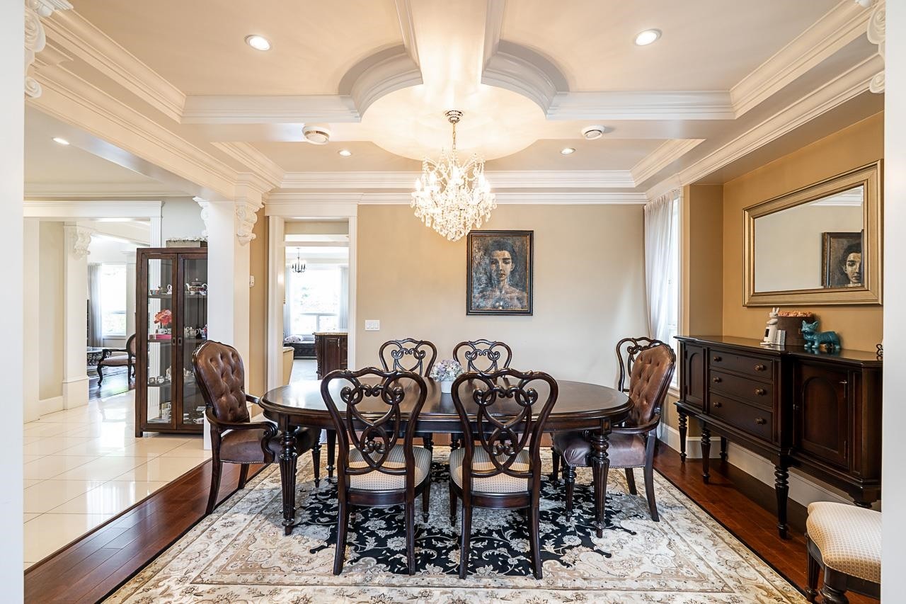 8800 Moore Road, Richmond, BC - Indoor Photo Showing Dining Room