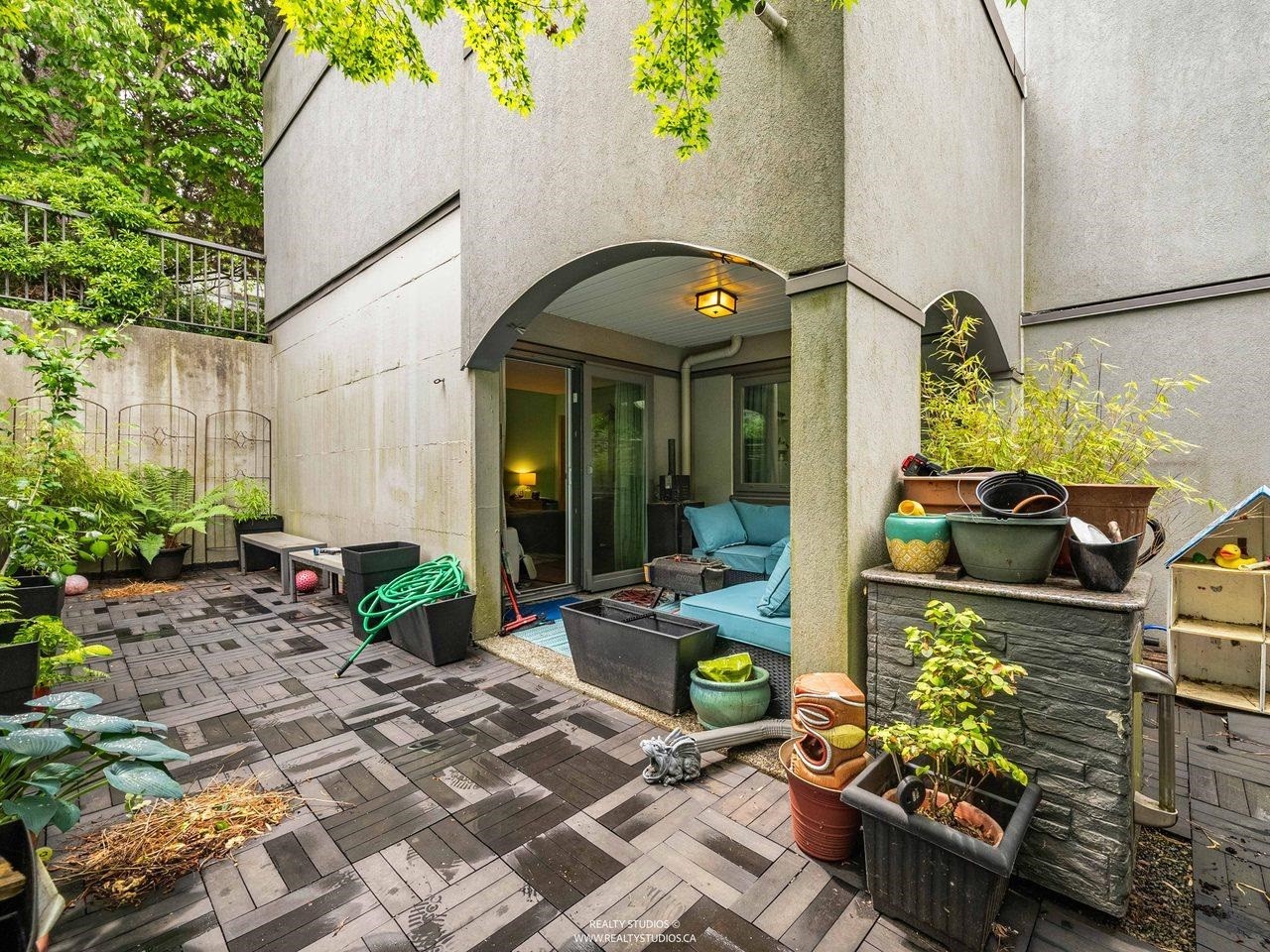 1330 7Th Avenue W, Vancouver, BC - Outdoor With Deck Patio Veranda With Exterior