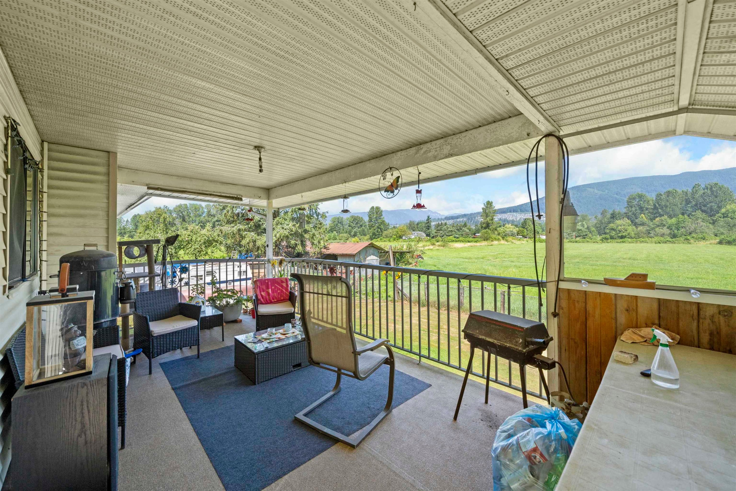 489 Prairie Avenue, Port Coquitlam, BC