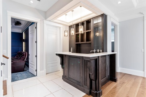 1196 48Th Avenue W, Vancouver, BC 