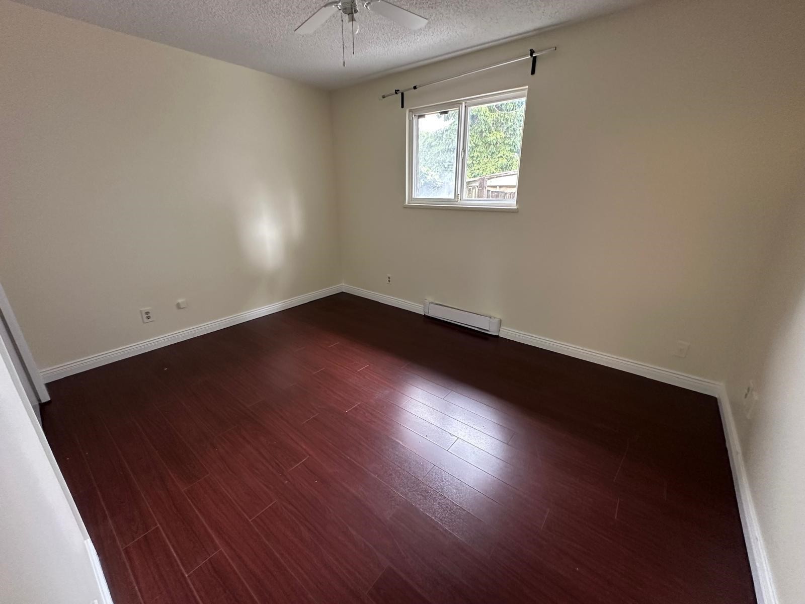 11437 Kingcome Avenue, Richmond, BC - Indoor Photo Showing Other Room