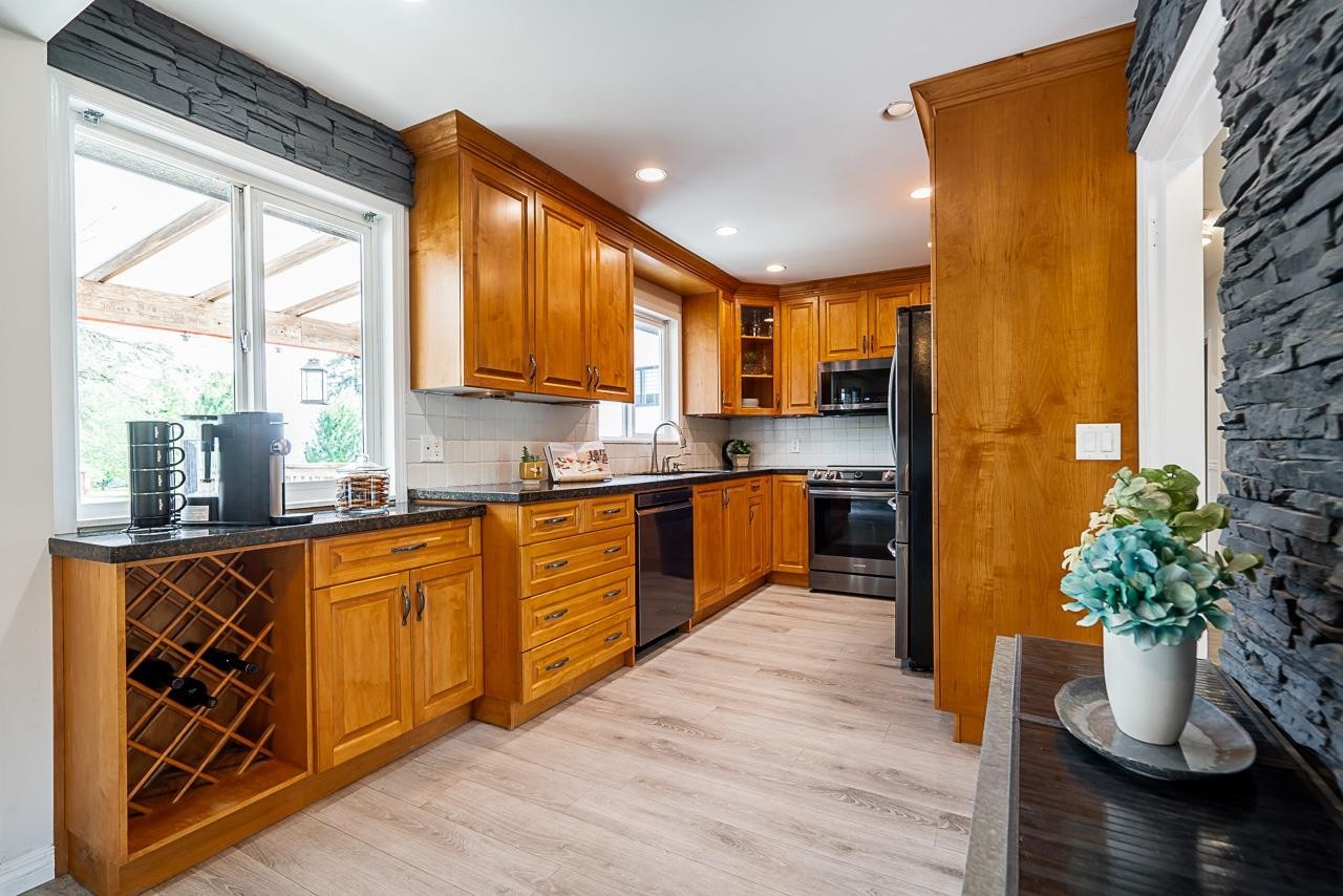 207 Mundy Street, Coquitlam, BC