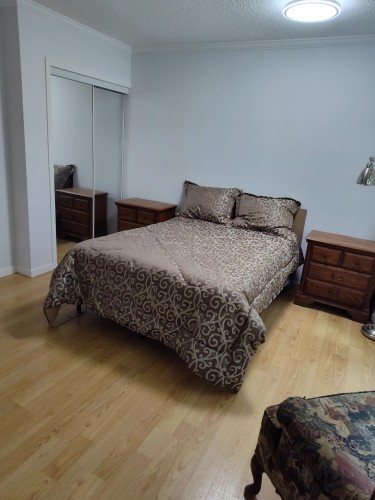 3821 Clematis Crescent, Port Coquitlam, BC - Indoor Photo Showing Bedroom
