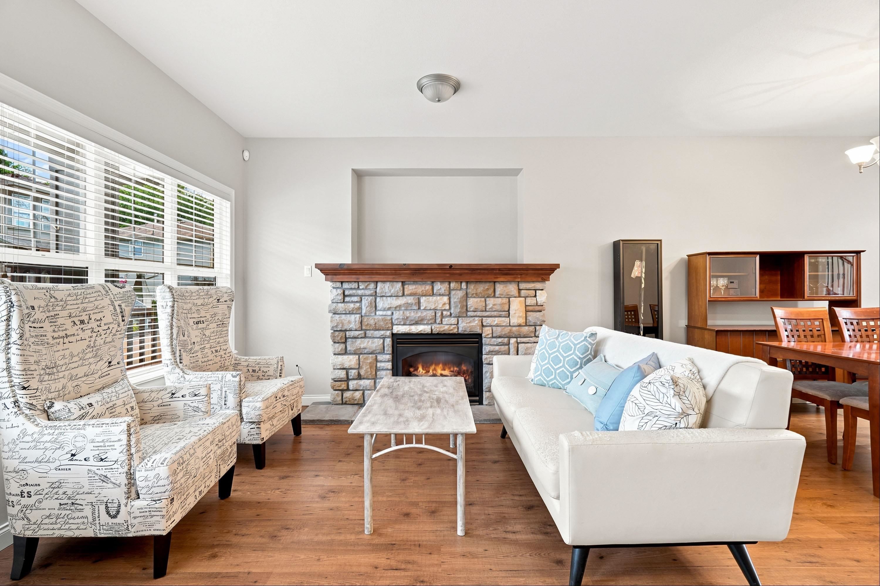 121-21868 Lougheed Highway, Maple Ridge, BC