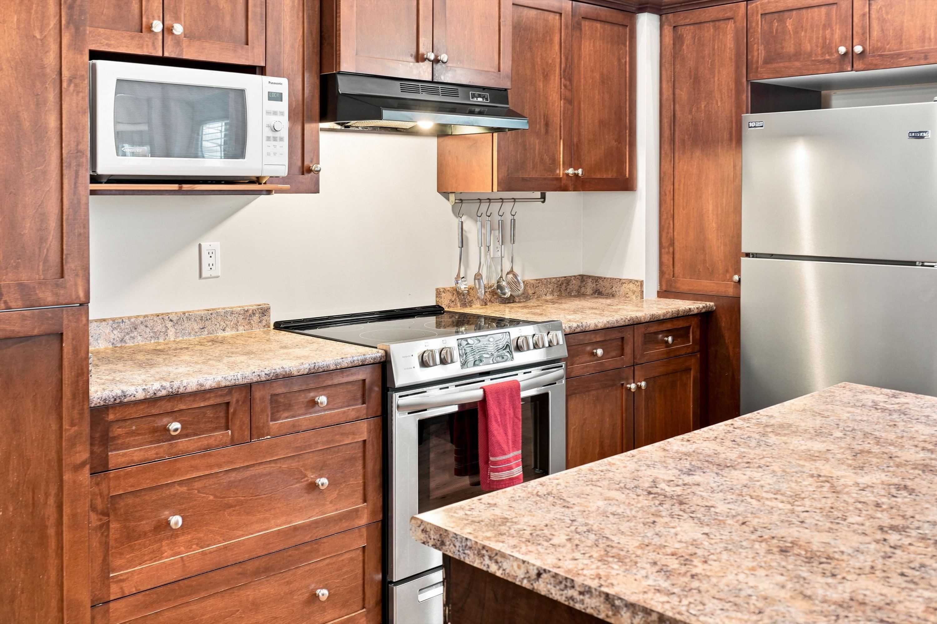 121-21868 Lougheed Highway, Maple Ridge, BC