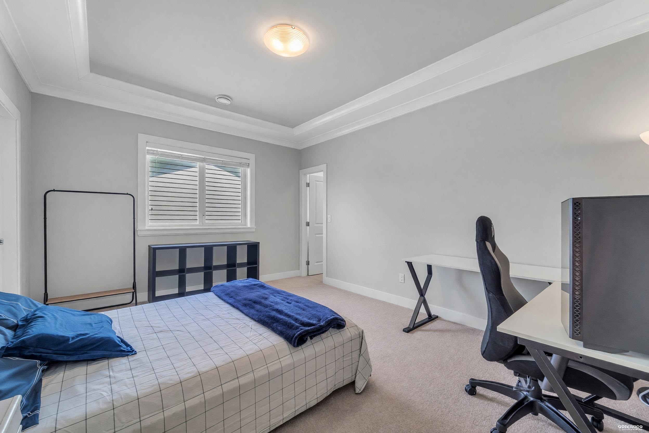6428 Swift Avenue, Richmond, BC - Indoor Photo Showing Bedroom