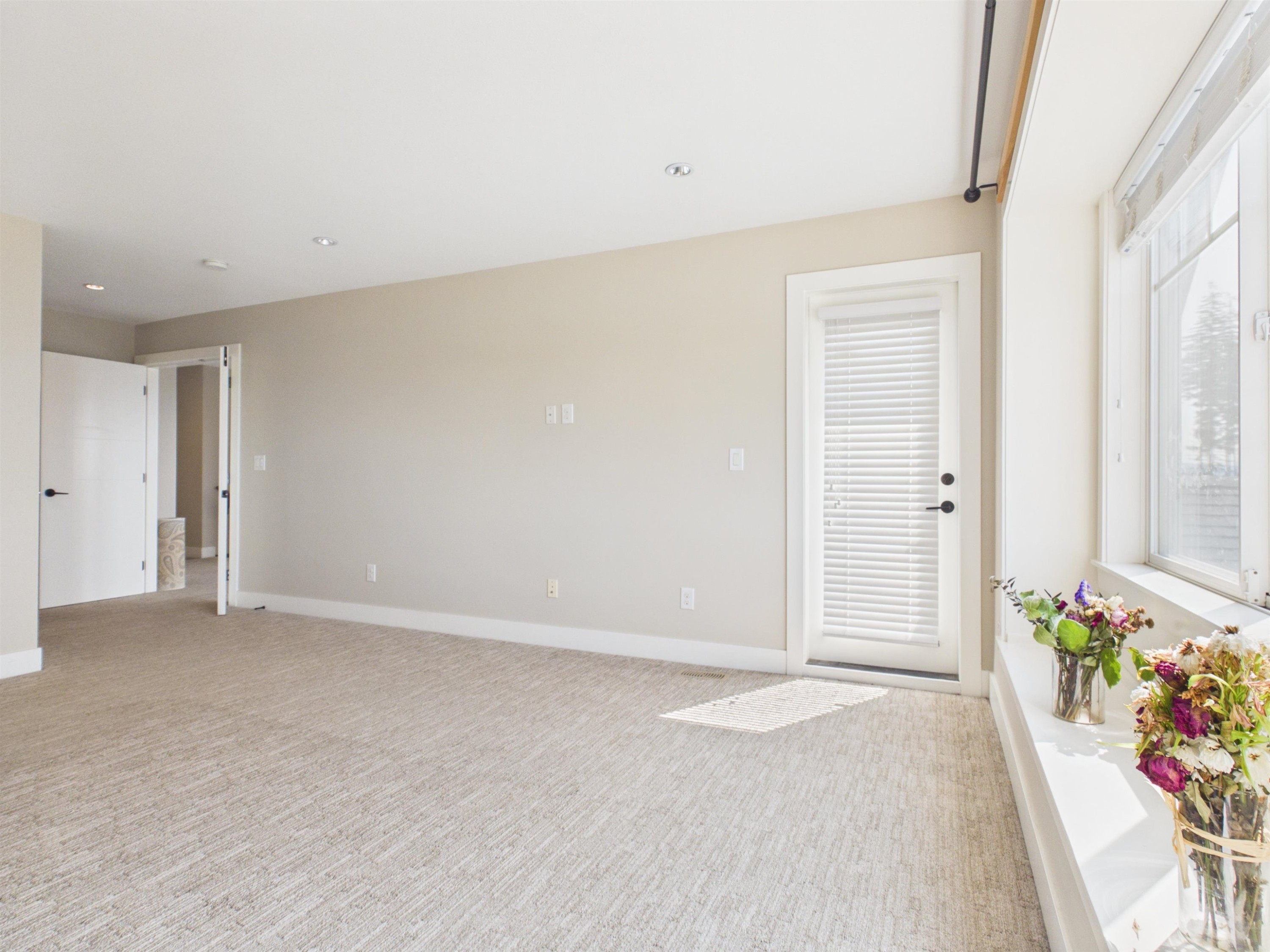 3501 Sheffield Avenue, Coquitlam, BC - Indoor Photo Showing Other Room