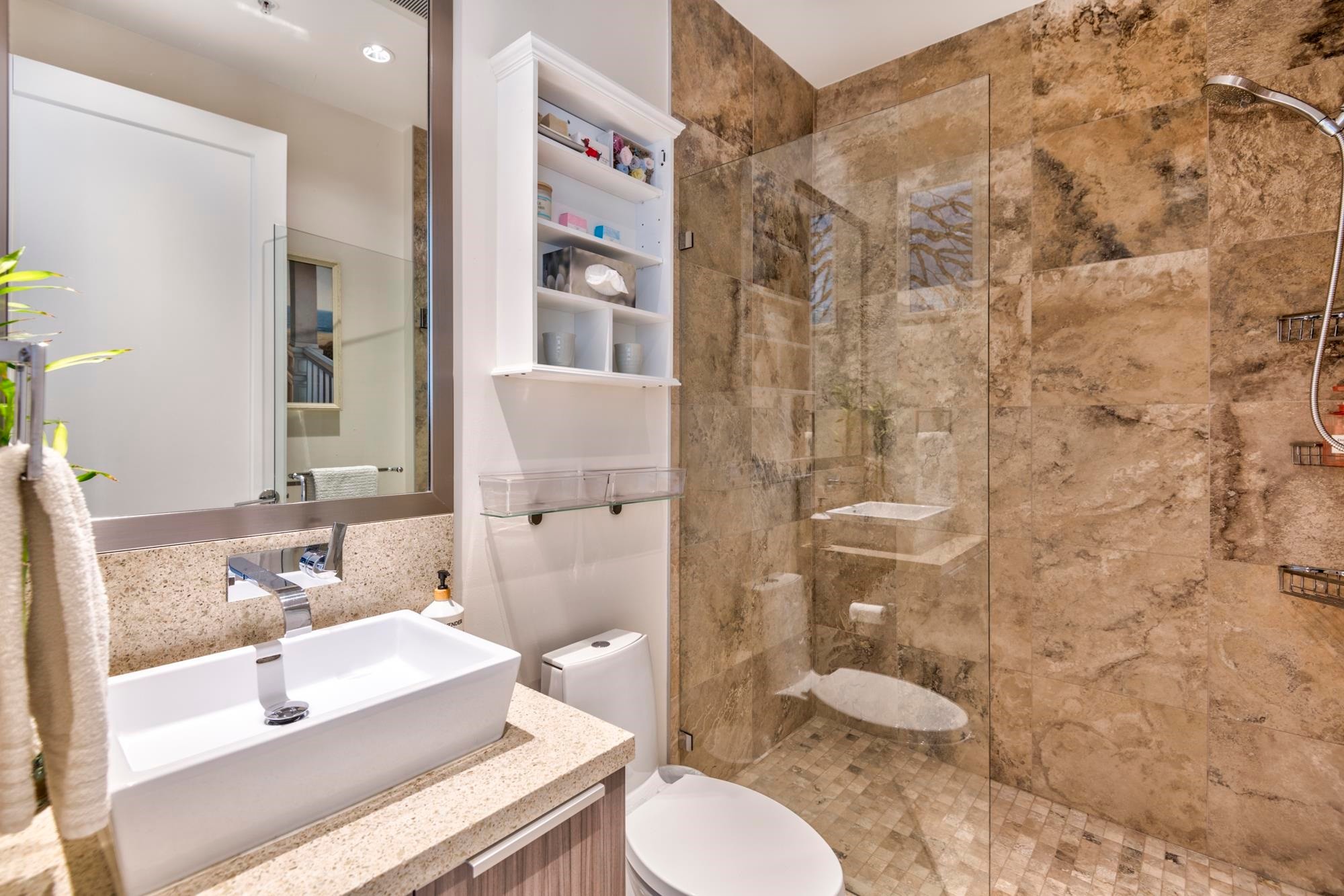 504-181 Athletes Way, Vancouver, BC