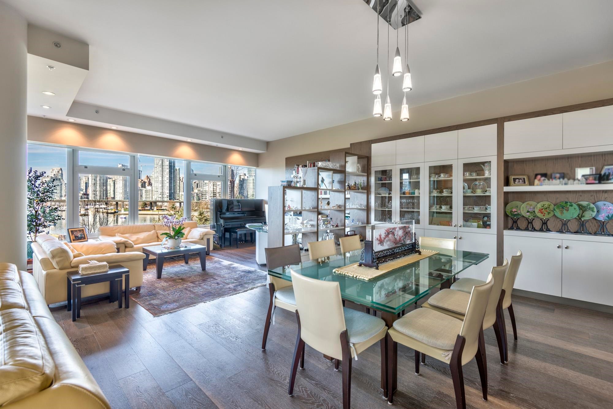 504-181 Athletes Way, Vancouver, BC