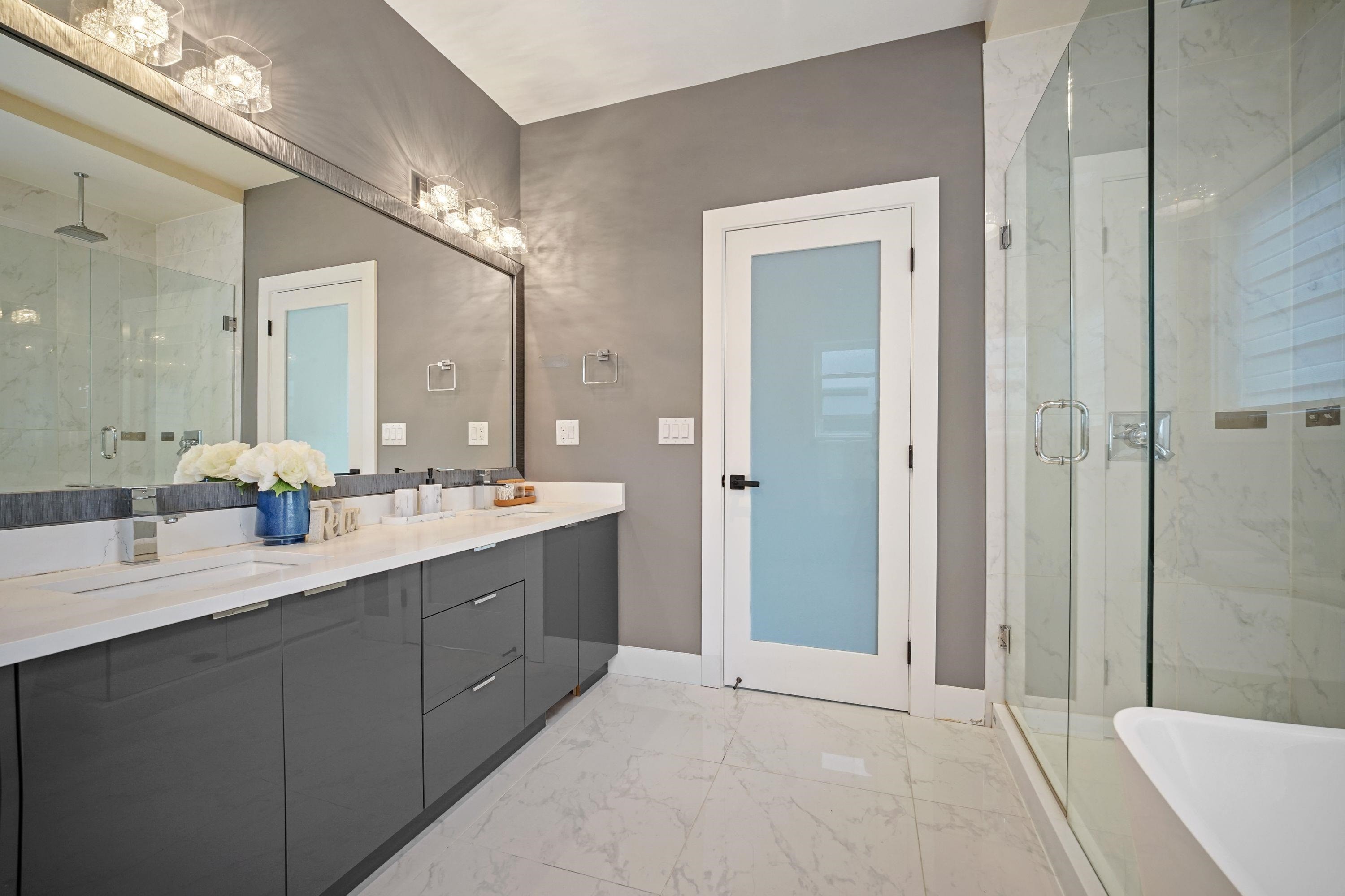 1381 Coast Meridian Road, Coquitlam, BC