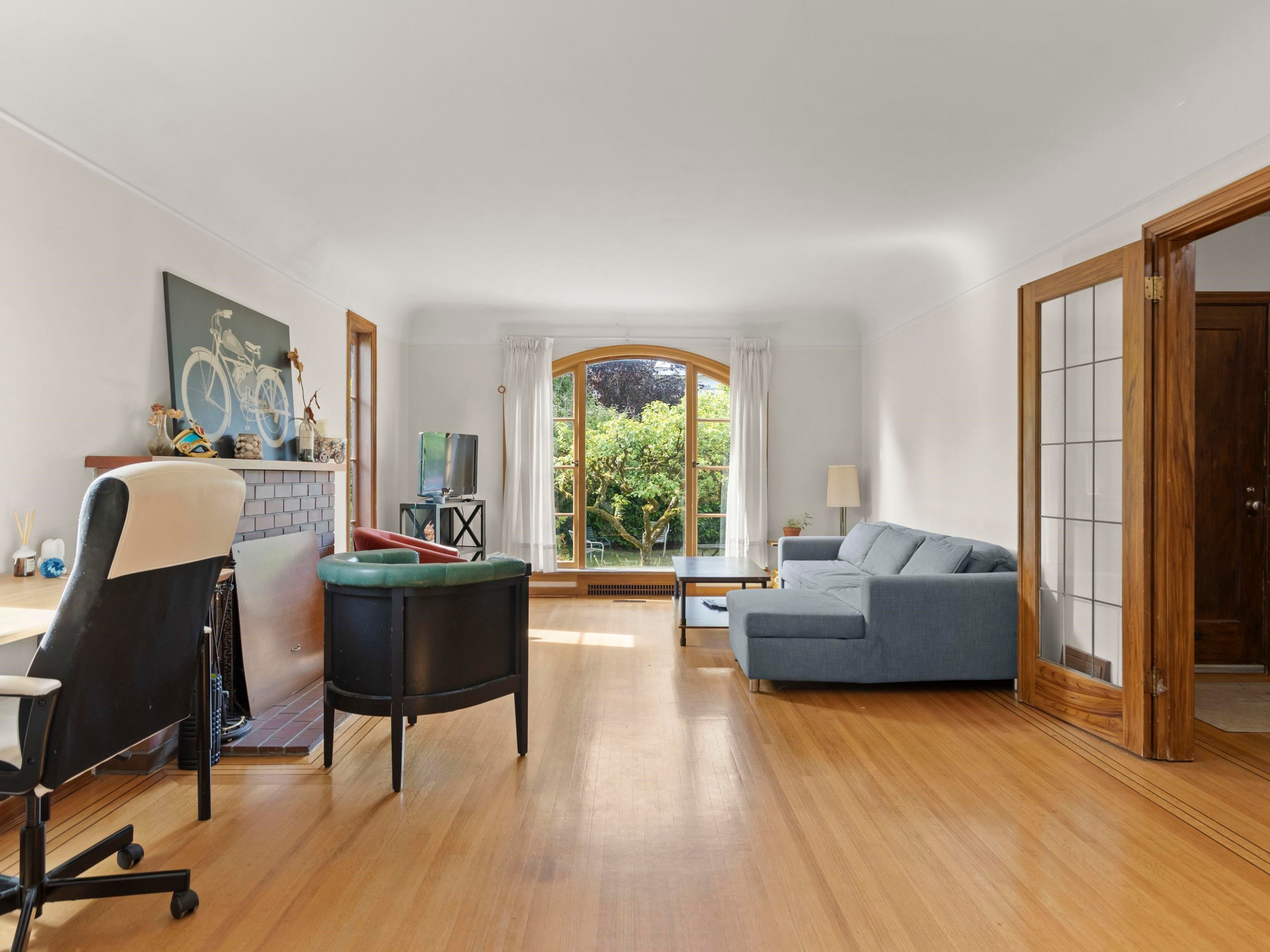 4691 5Th Avenue W, Vancouver, BC - Indoor