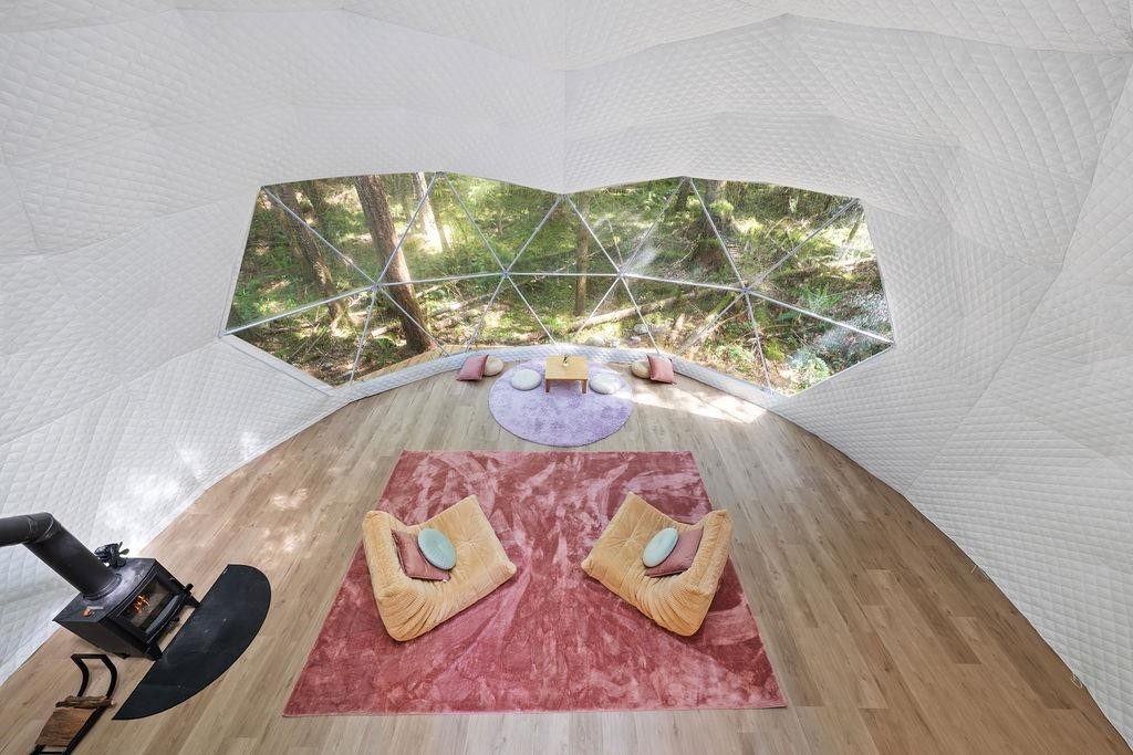 2050 Midnight Way, Squamish, BC - Indoor